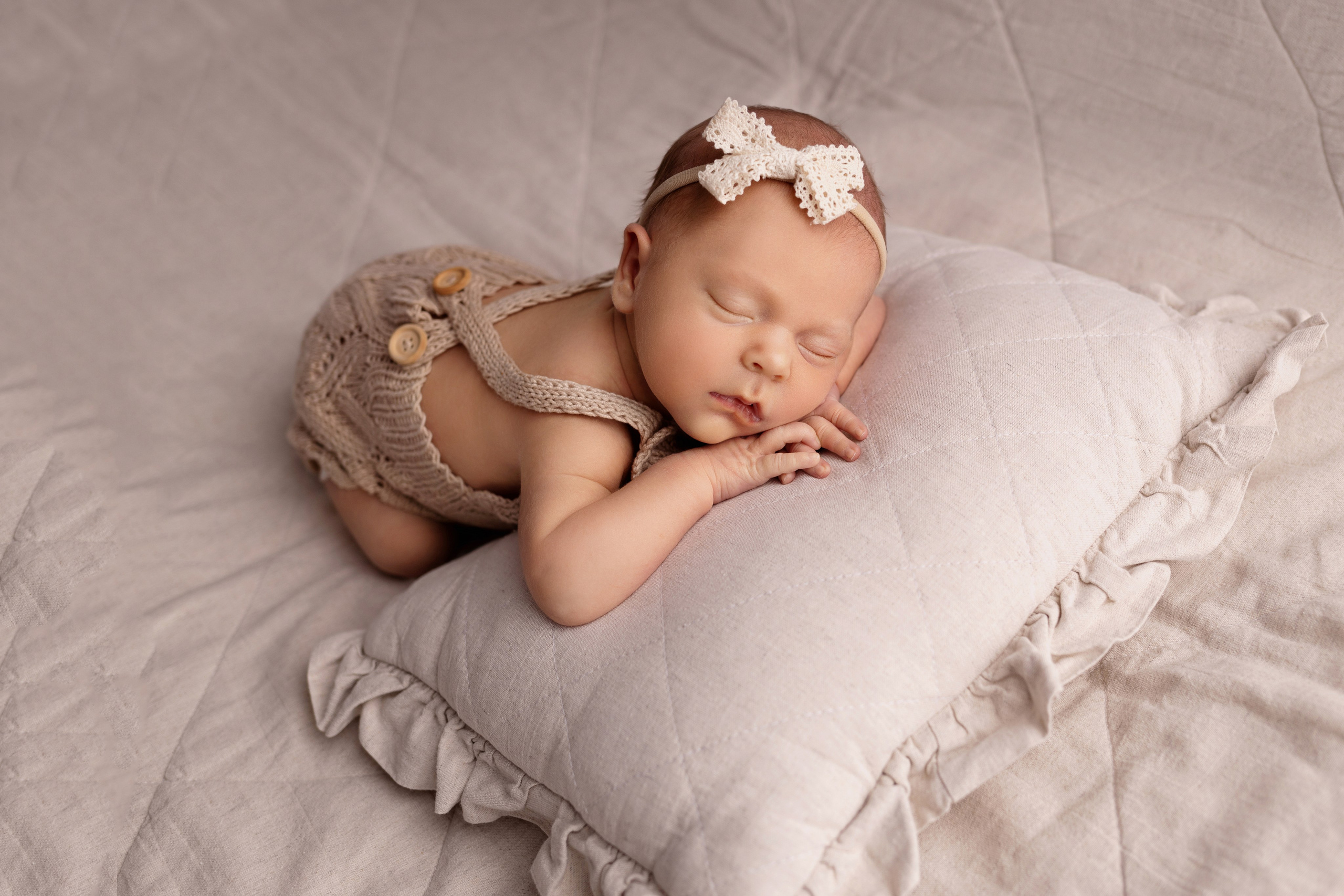 Фотограф новорожденных малышей в Омске и Омской области Эльвира Камаева