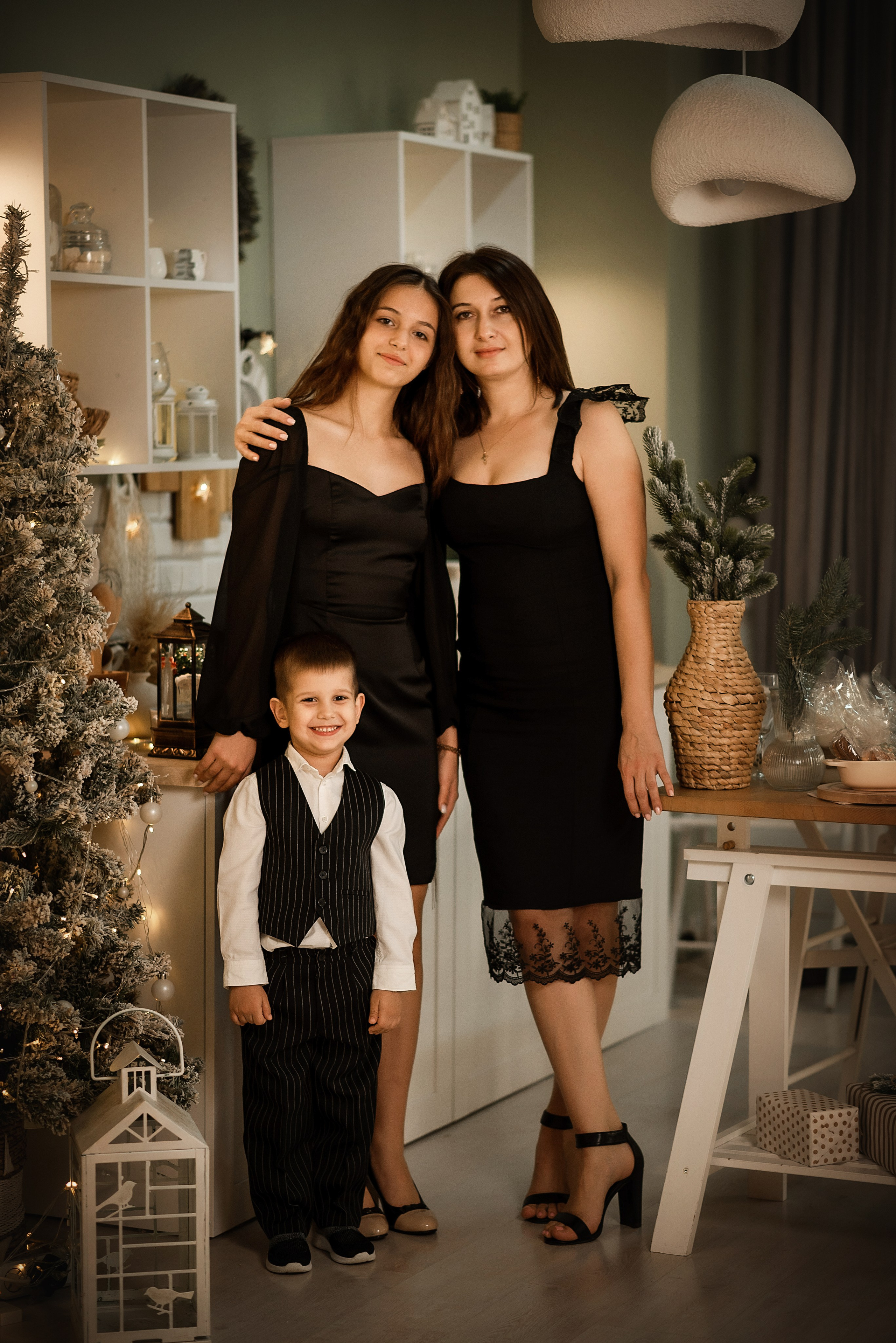 Юля, Соня и Саша. Семейный фотограф в Ростове-на-Дону Татьяна Литвинова