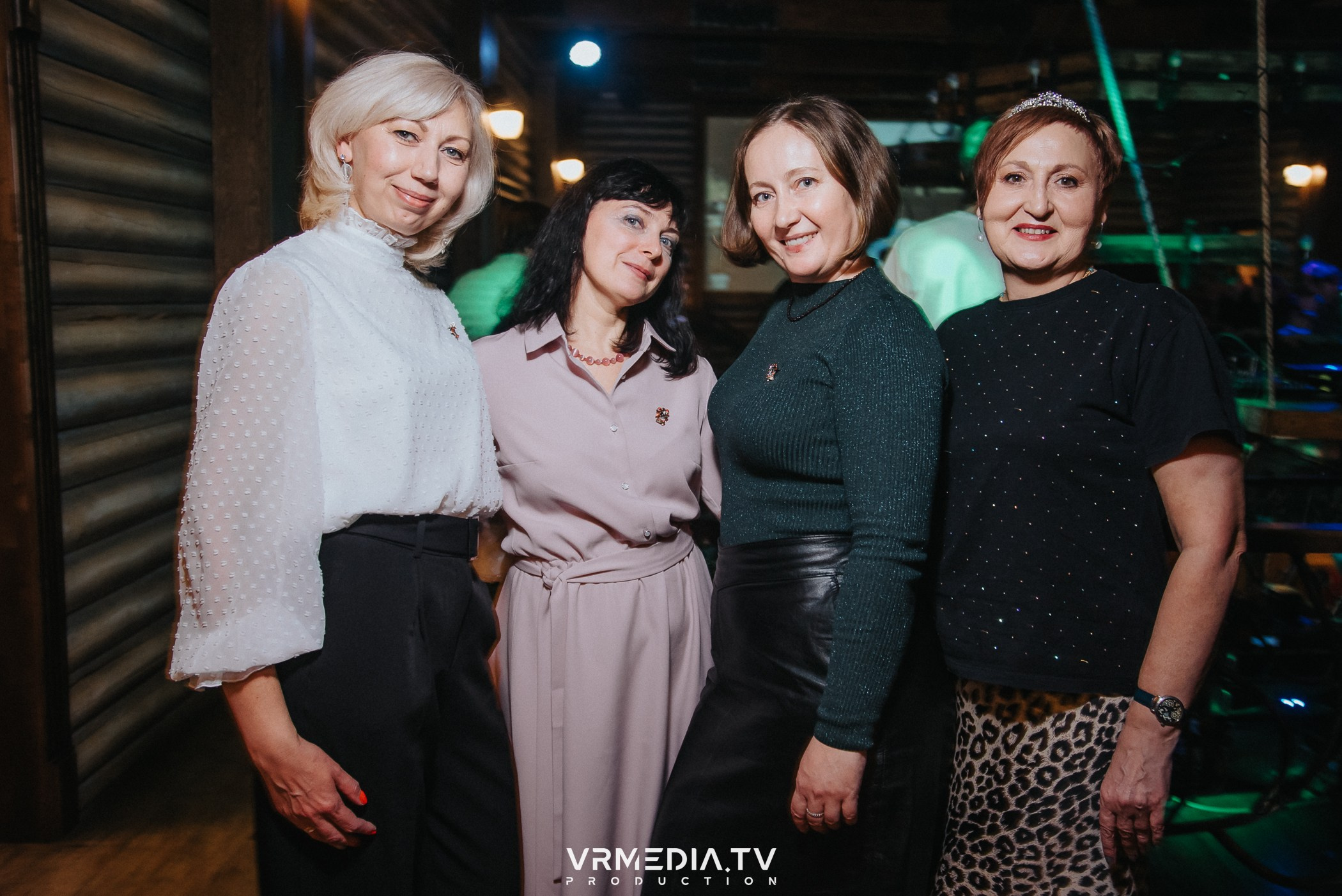 Новогодний вечер «У Петровича»