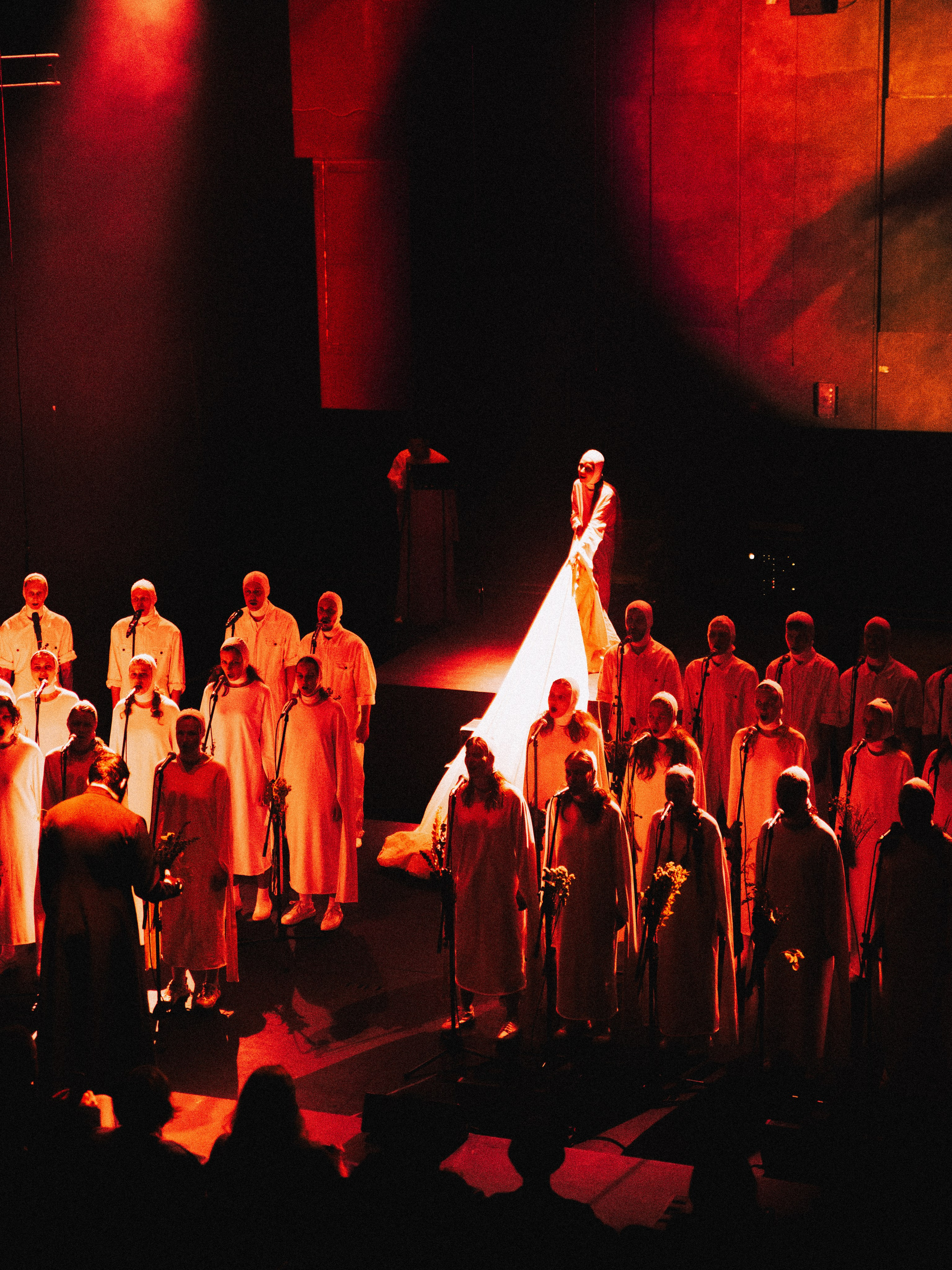 LES AVEUGLES | AUTUMN SEASON. RUSLAN ROZANOV