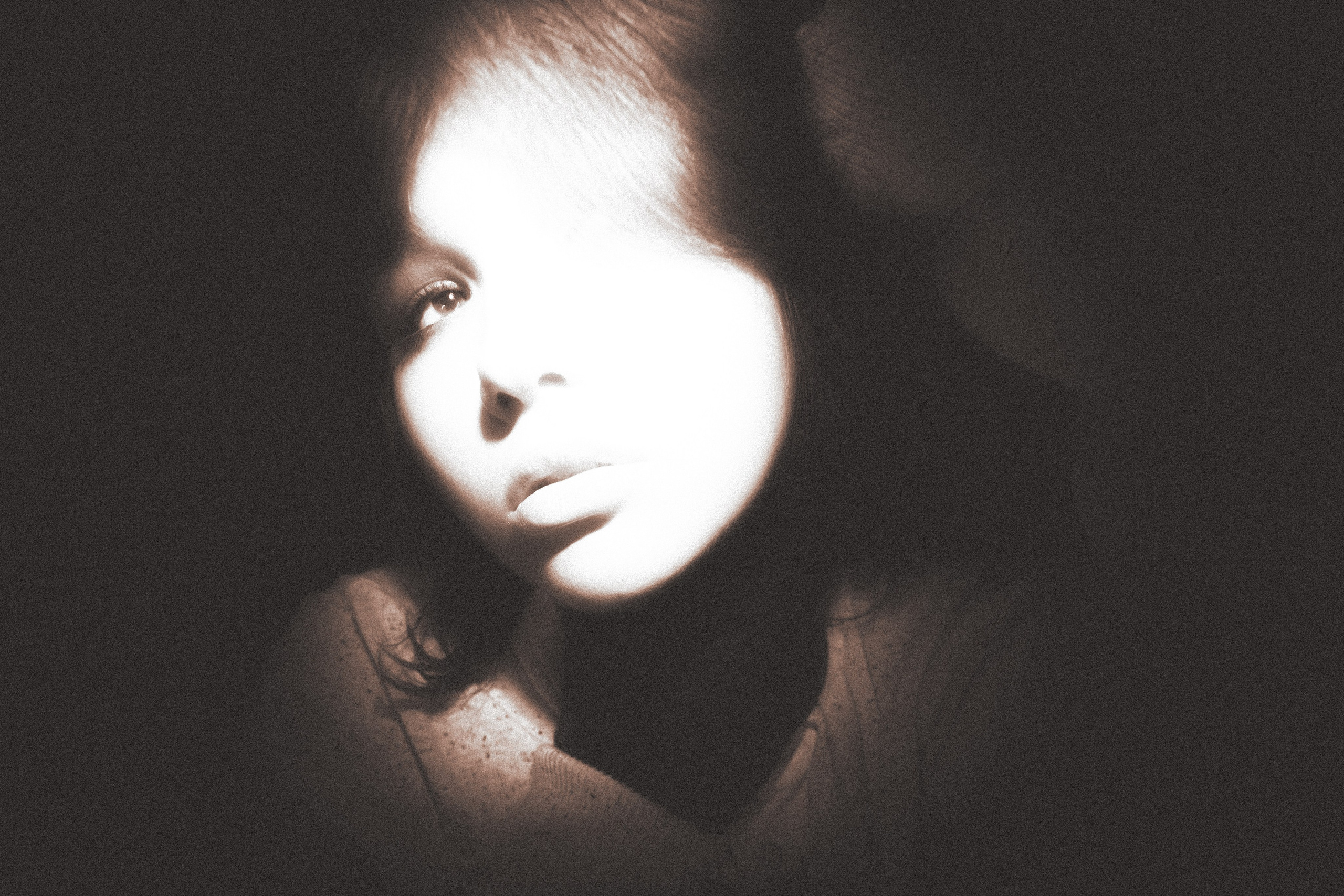 Obsssn. Polypolarphotography