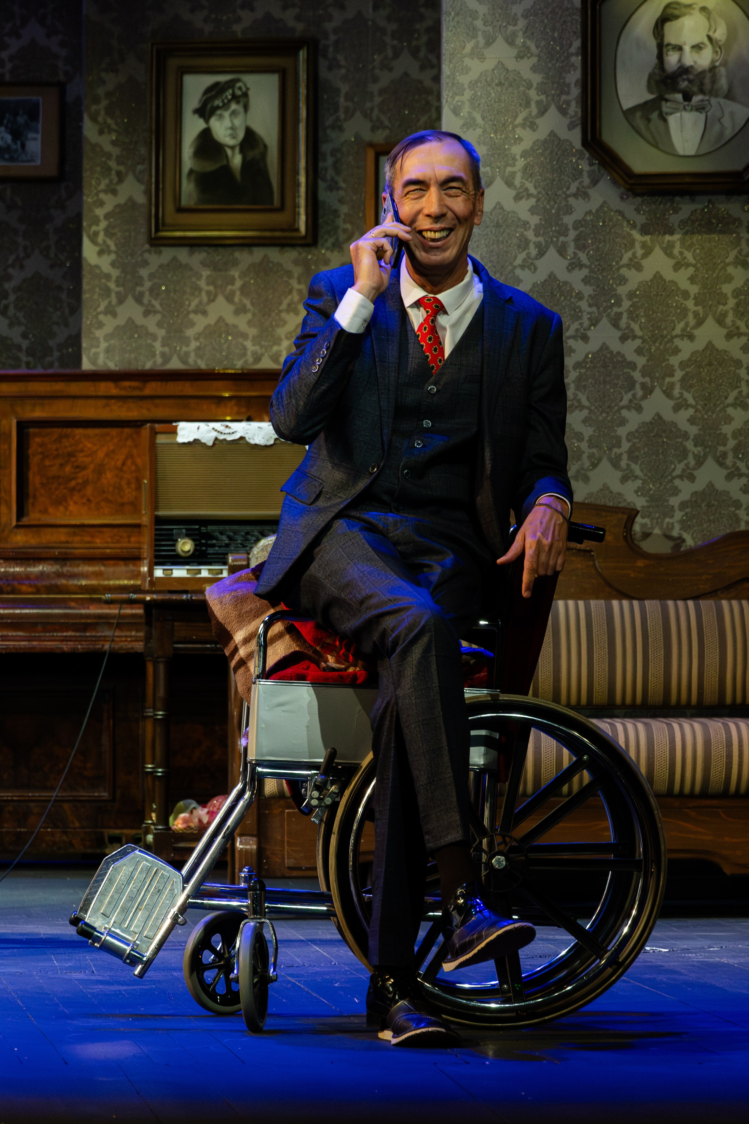 Театр Юного Зрителя «Отчаянные Тетки». Фотограф Марк Файзулин