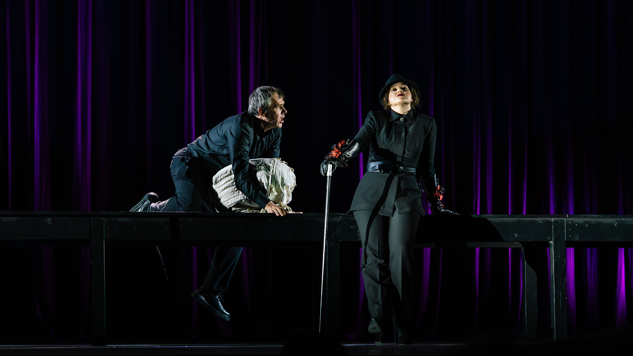 Театр Юного Зрителя «Маленькие трагедии». Фотограф Марк Файзулин