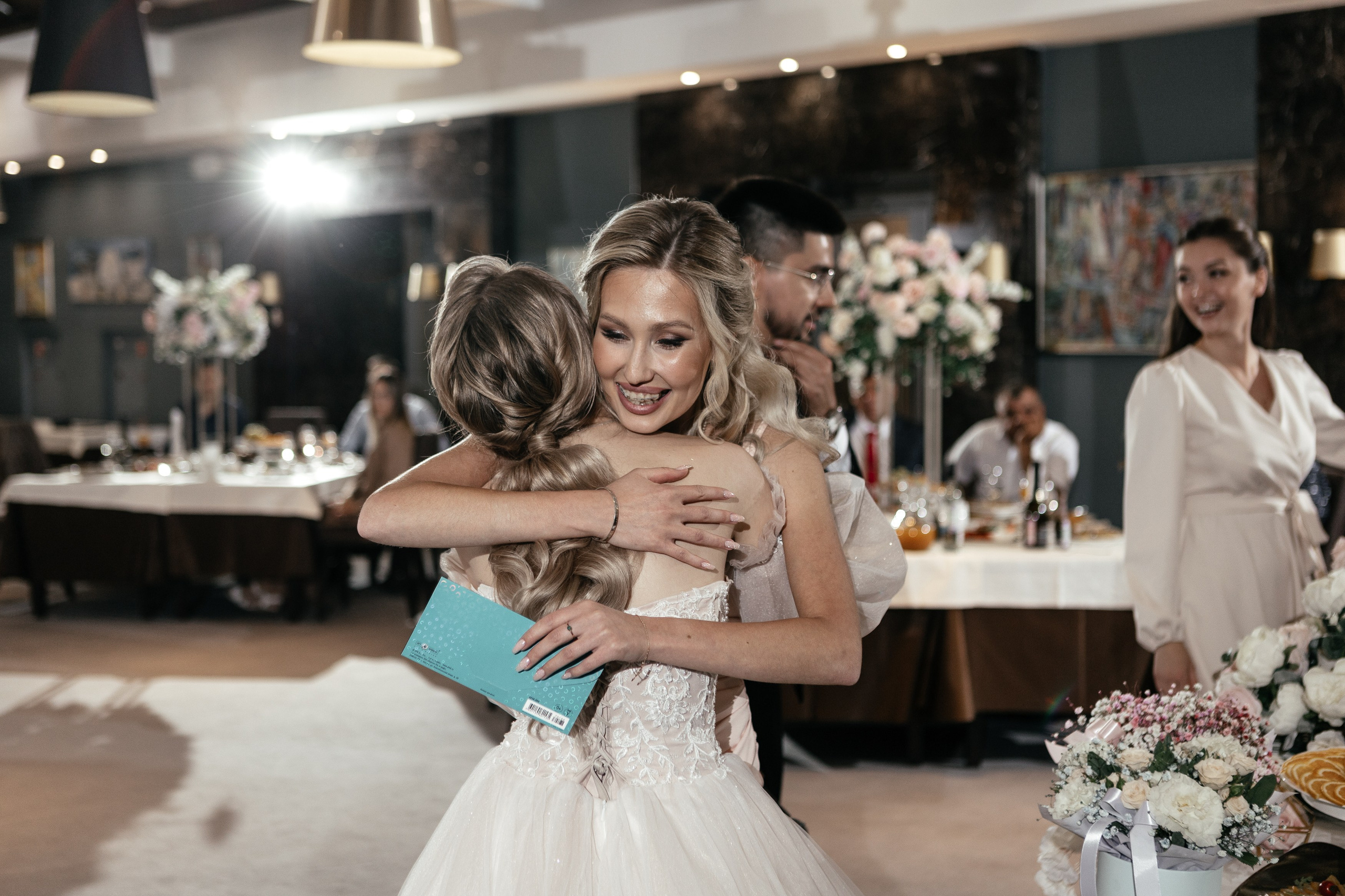 Свадебный фотограф Уфа — Руслан ГабдлисламовЖивые эмоции, красивые кадры, воспоминания на всю жизнь.Работаю по всей Республике Башкортоста. Свадебный фотограф Уфа Руслан Габдлисламов