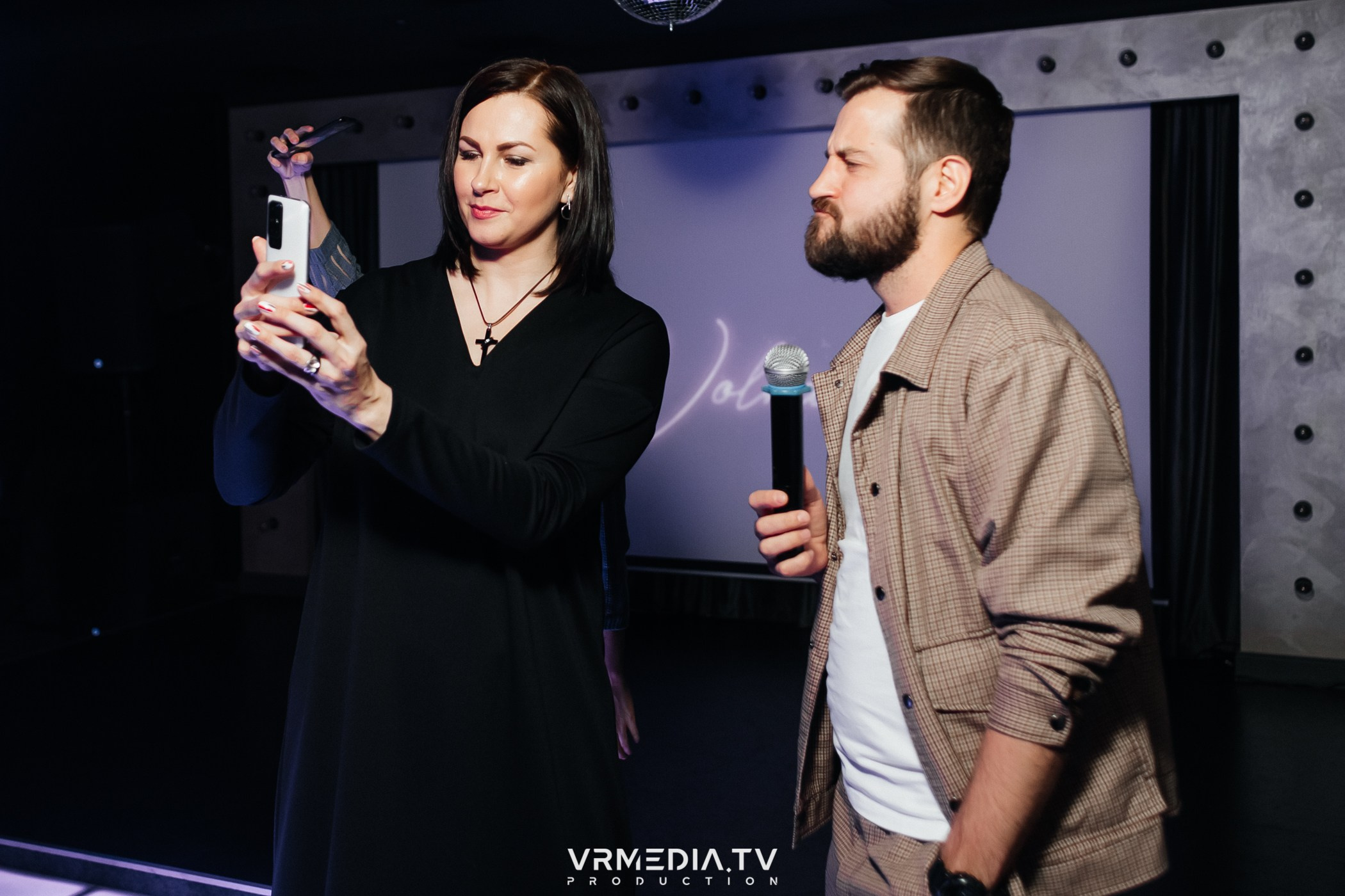 PARODY SHOW в караоке-баре «Volna»