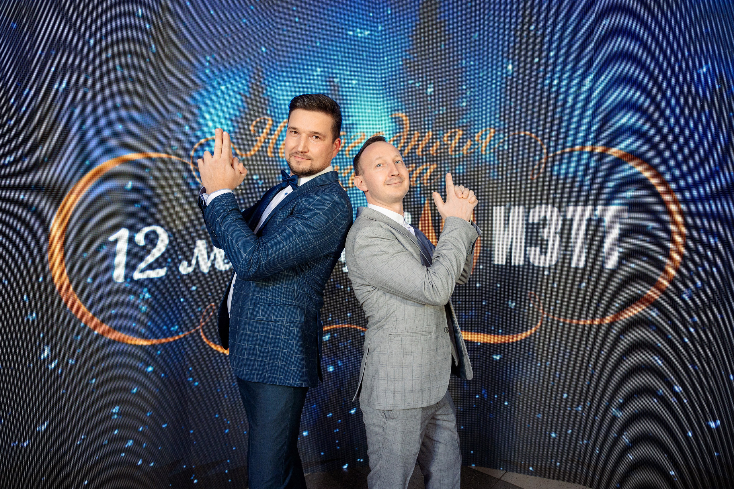 РЕПОРТАЖ: НОВЫЙ ГОД В ДК МЕТАЛЛУРГ. Профессиональный фотограф в Ижевске Леша Петров