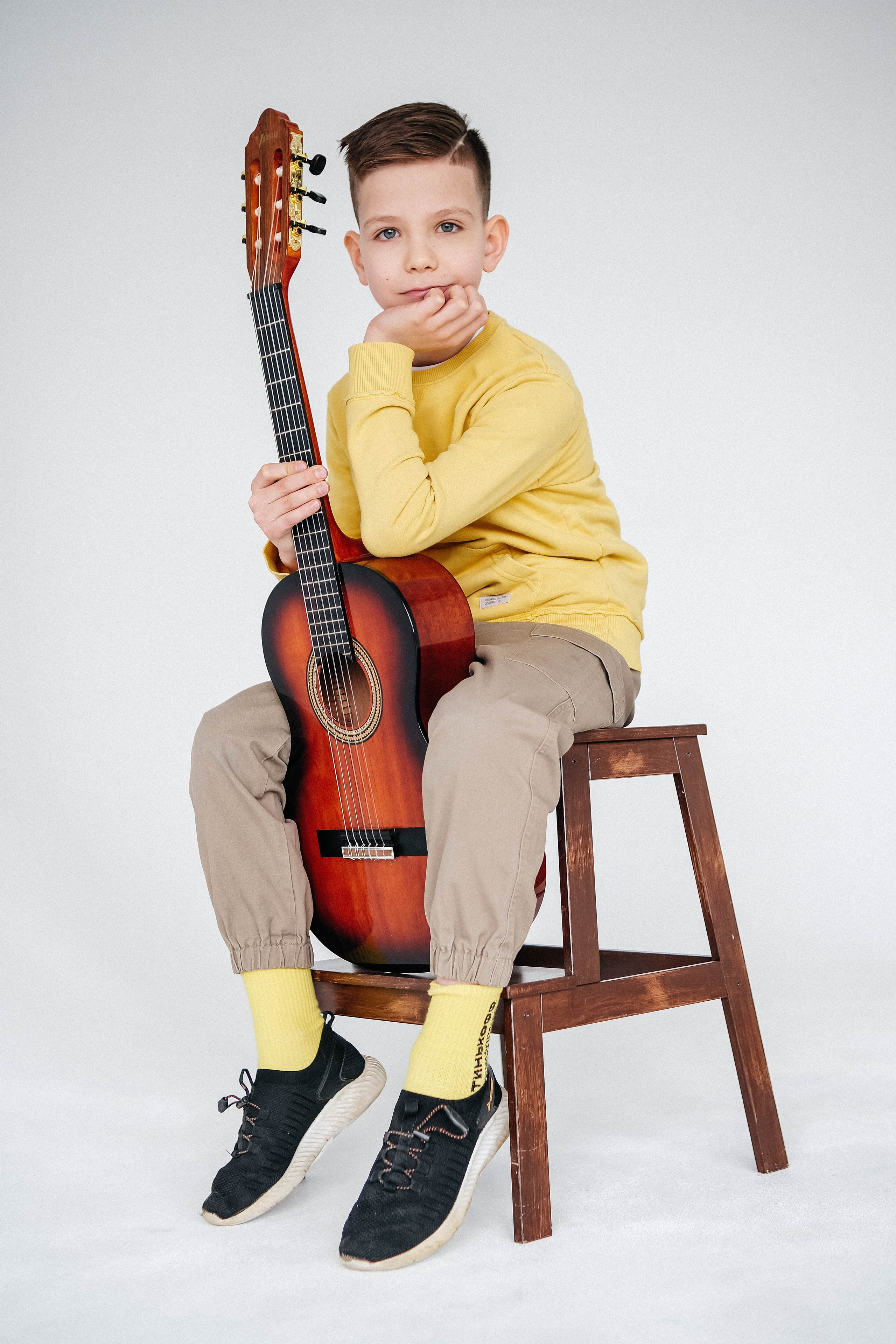 Мама с детками на циклораме. Главная