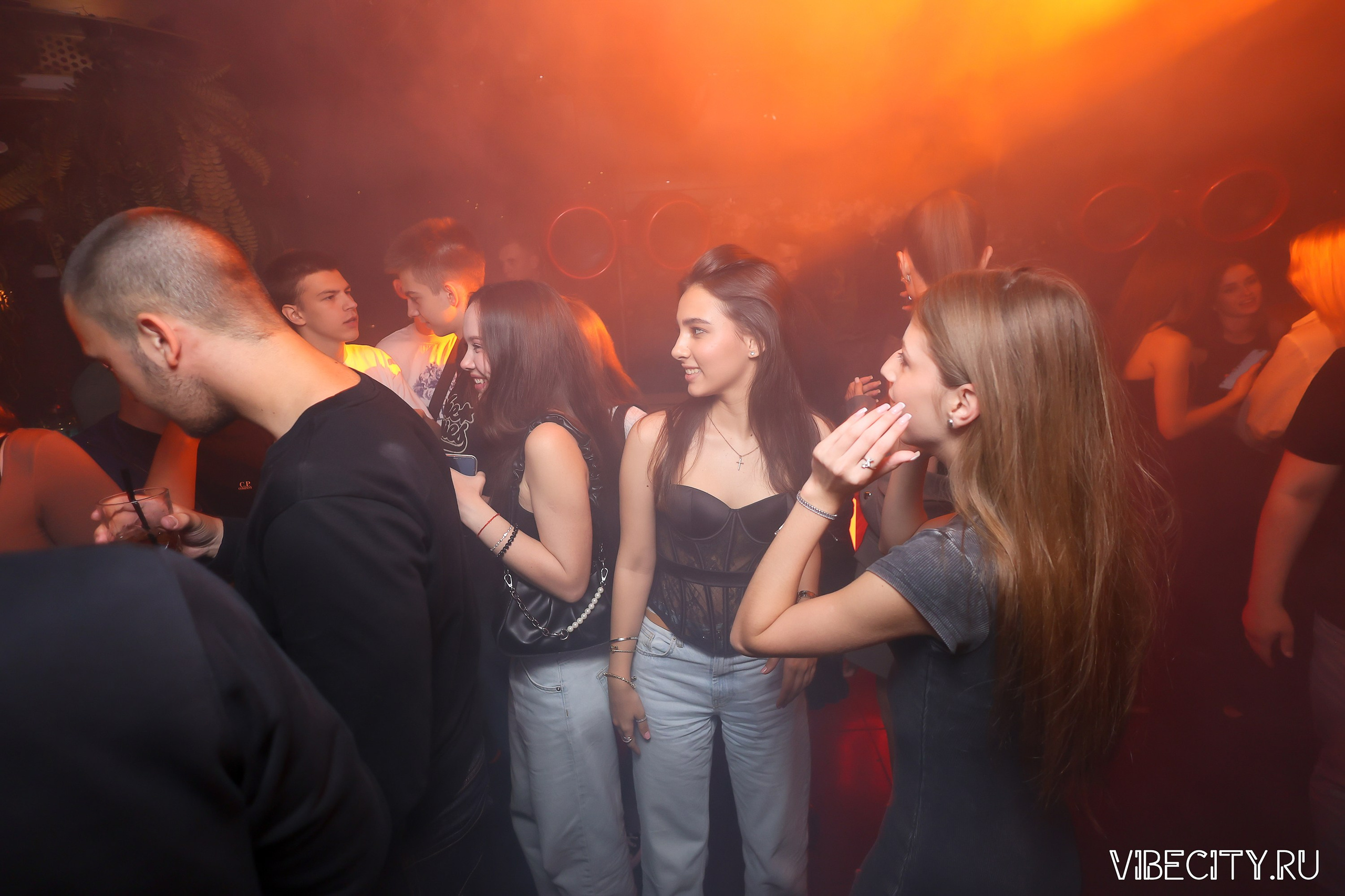 DOUBLE U. VIBECITY.RU Вайб Сити Ру Фоторепортажи Фотоотчеты Калининград