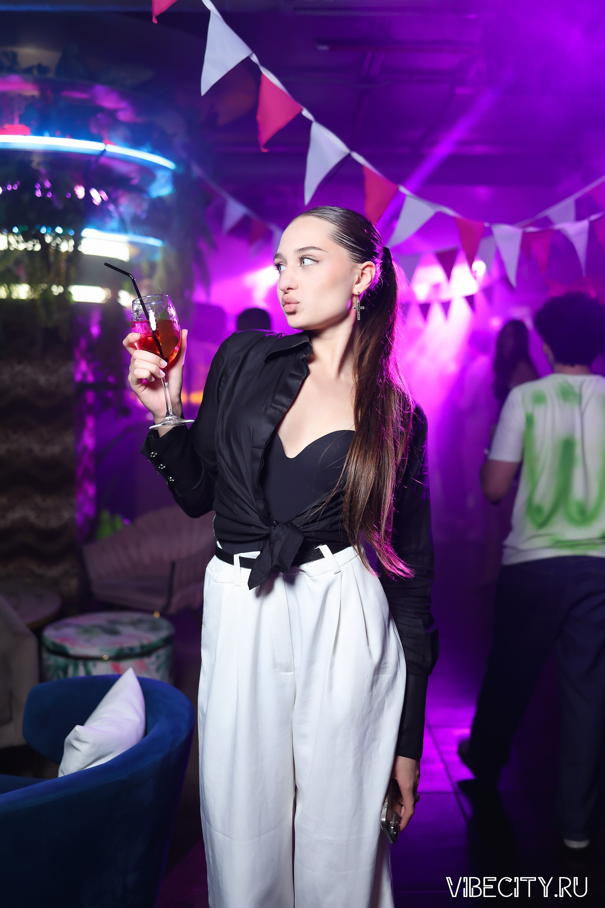 DOUBLE U. VIBECITY.RU Вайб Сити Ру Фоторепортажи Фотоотчеты Калининград