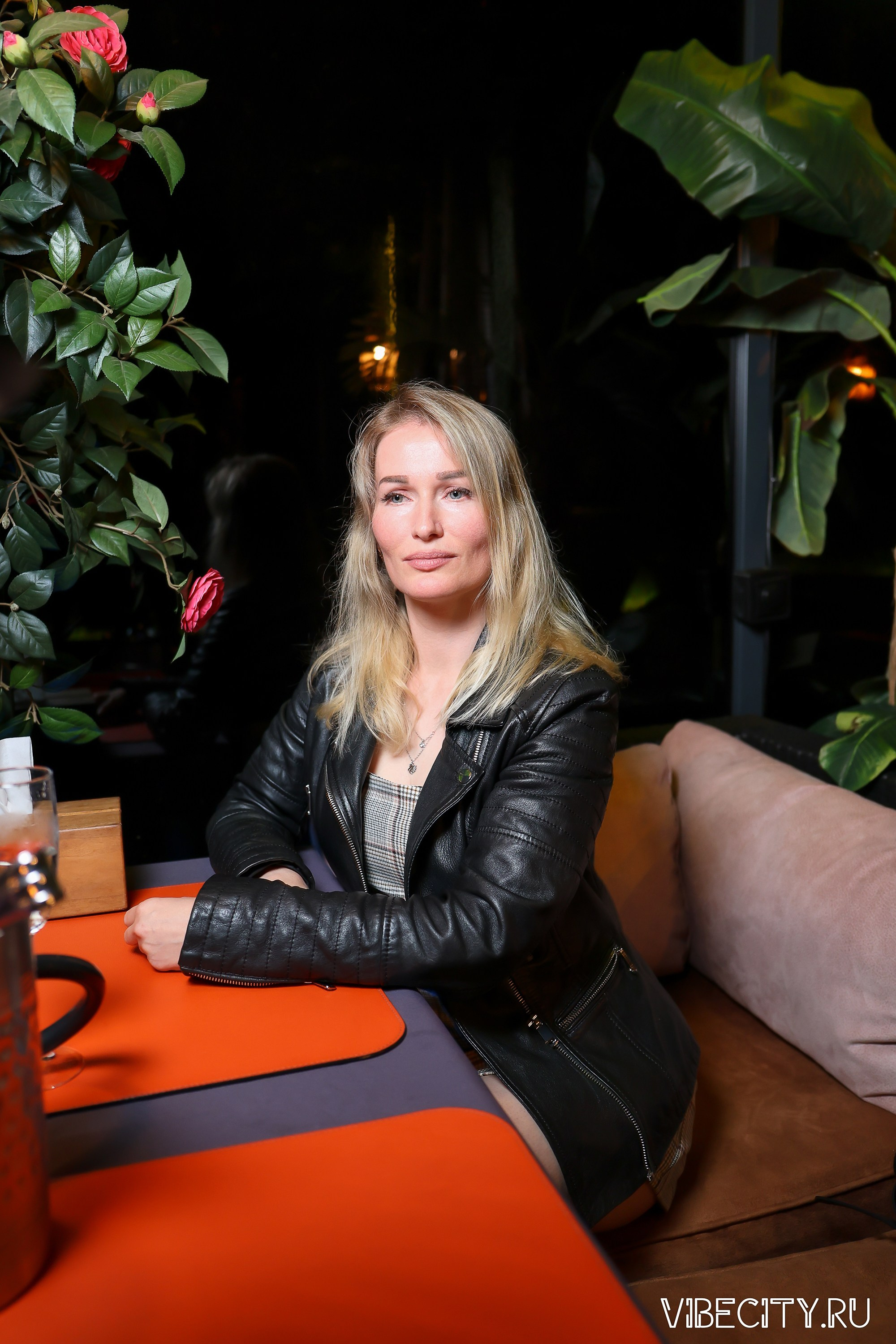 DOUBLE U. VIBECITY.RU Вайб Сити Ру Фоторепортажи Фотоотчеты Калининград