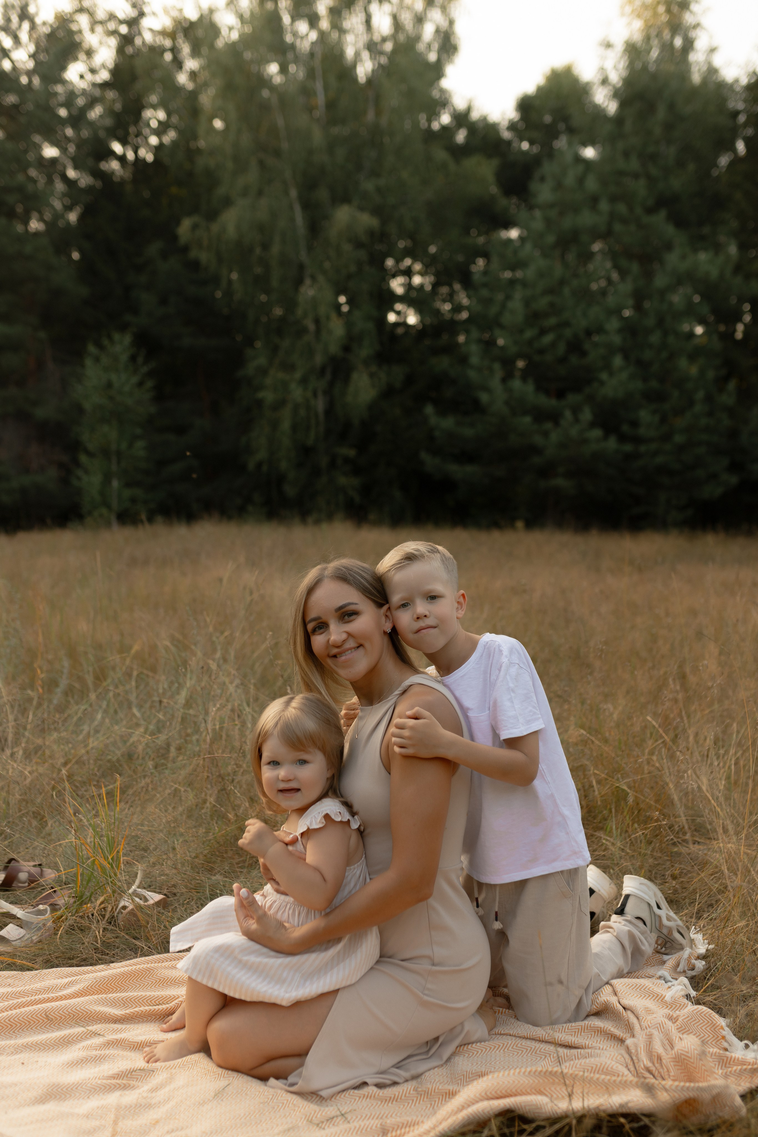 Алексей, Мария, Ваня и Варя. Фотограф Татьяна Семенова