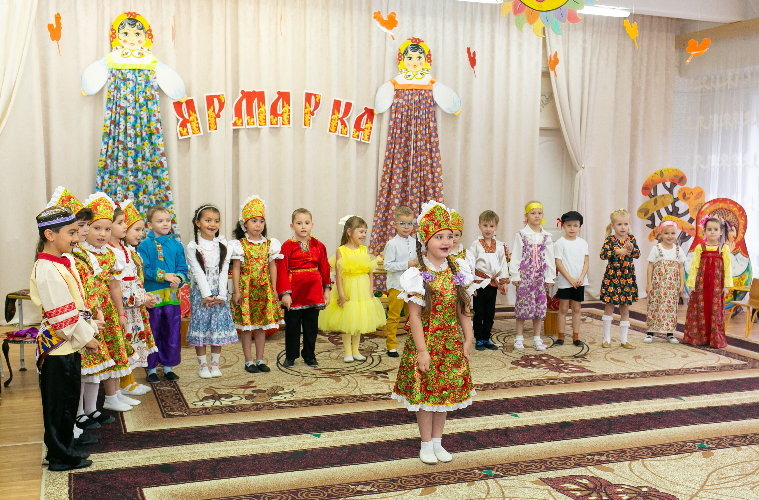 Выпускные и Утренники. Фотограф новорожденных и семейный фотограф НСО г. Бердск Марина Львова