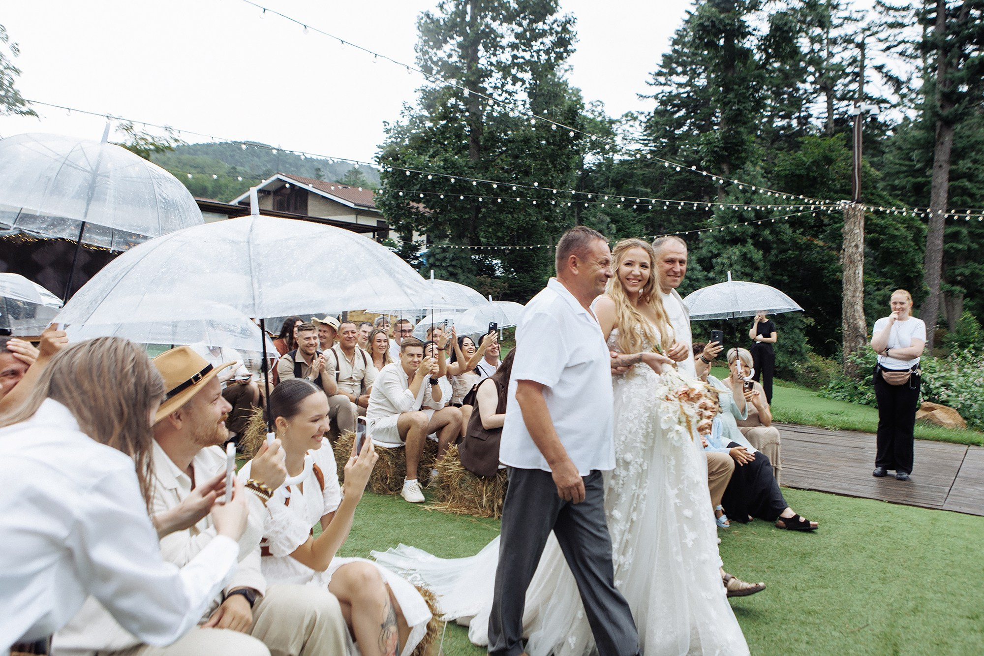 Костя и Даша 1.08.25. Свадебный фотограф Владивосток Алина Гевондова