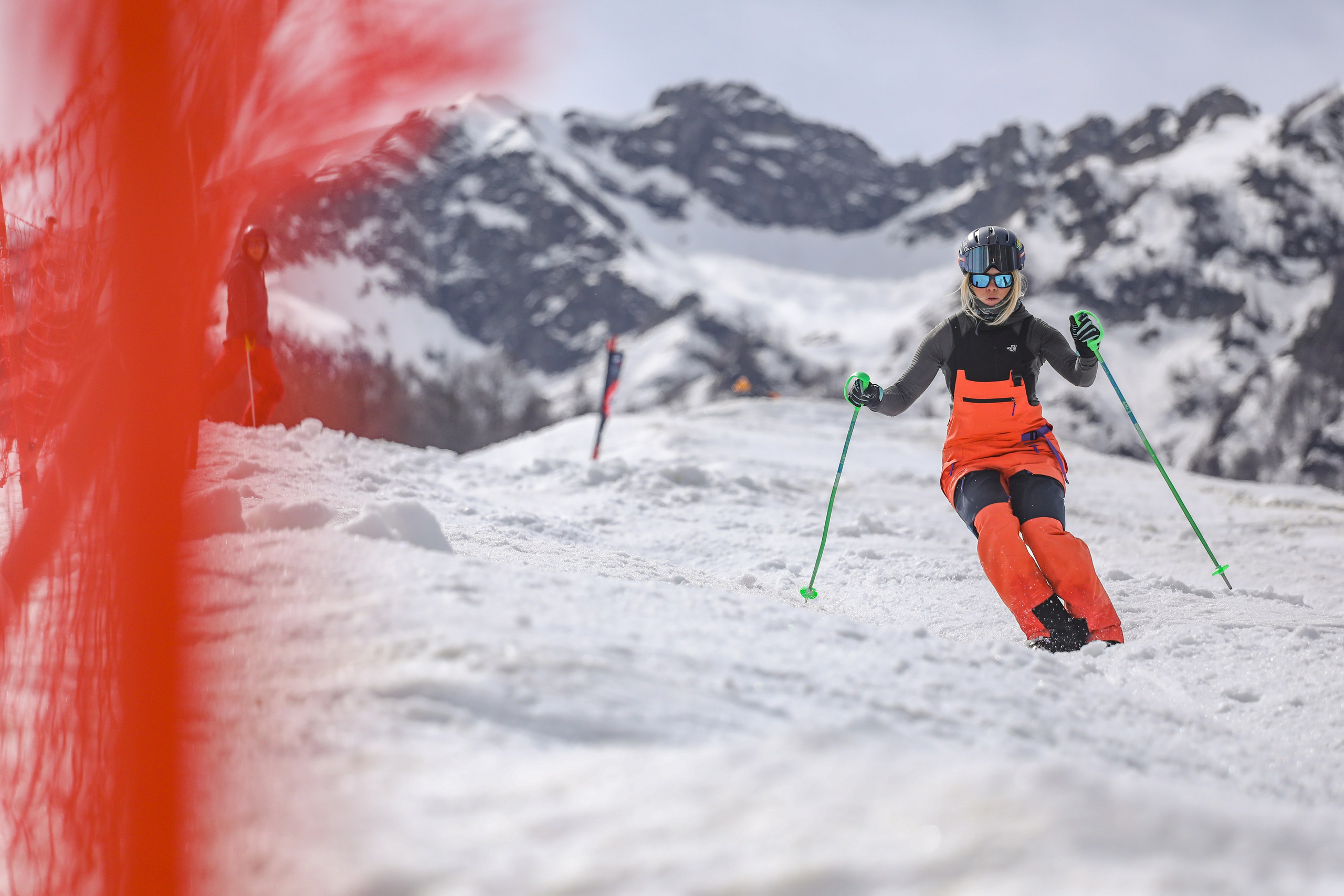 Горные лыжи и сноубординг. Спортивный фотограф в Сочи Красной поляне Сергей Канада