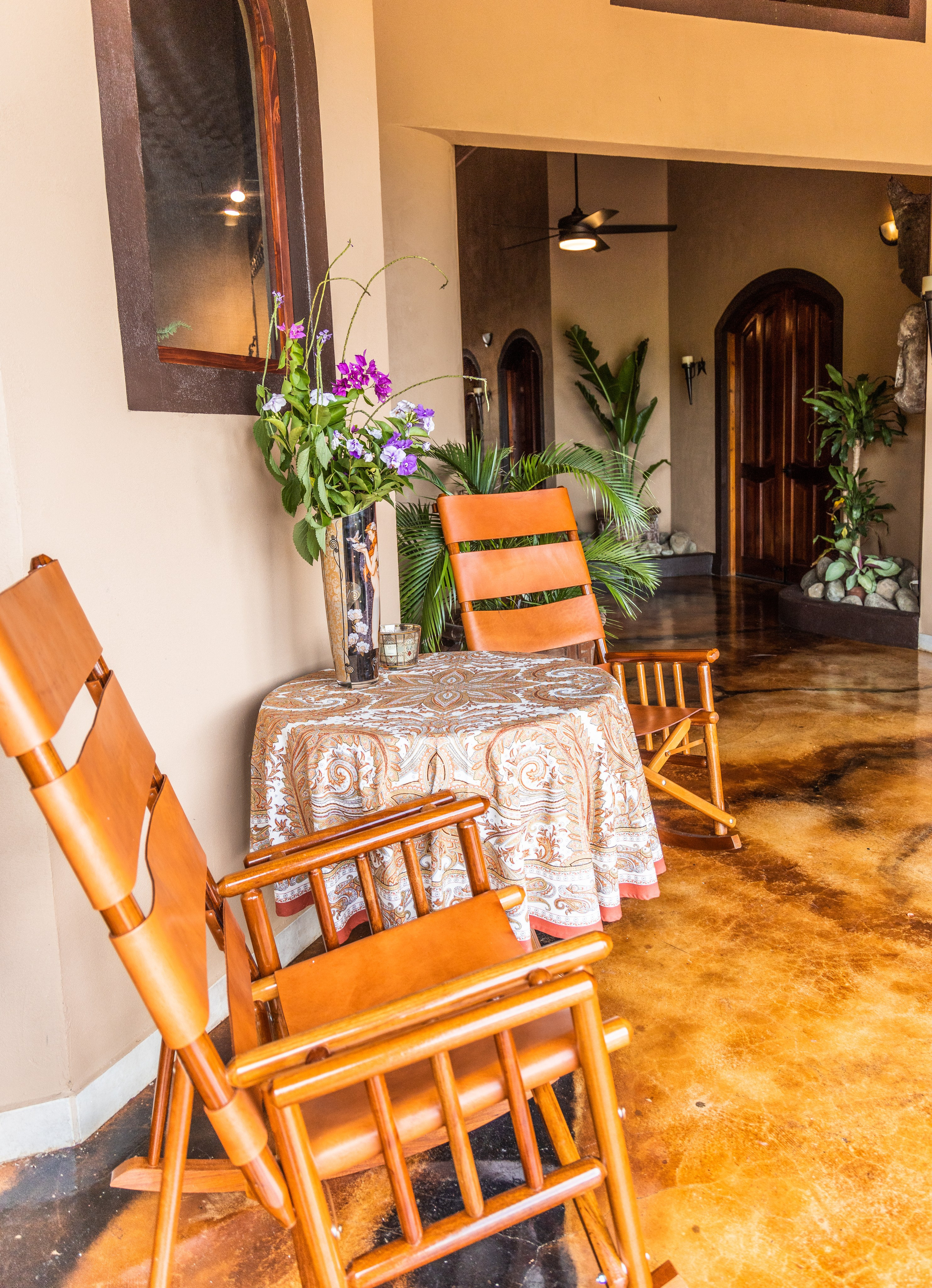 Real estate property for rent in Costa Rica. Family, portrait, content photo in Costa Rica Evgeniya Besprozvannykh