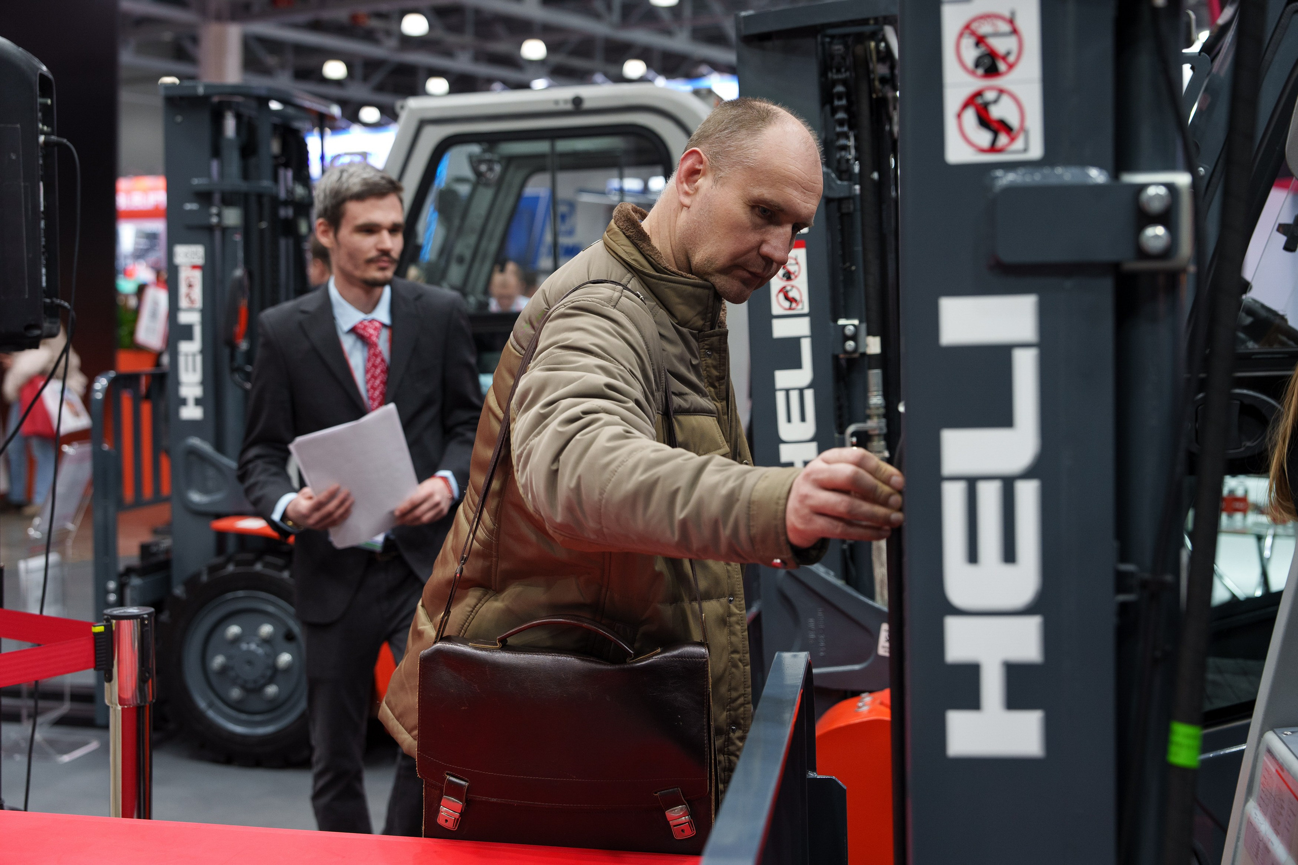 HELI. Стенд в Крокус Экспо. Фотограф Саша Блюз