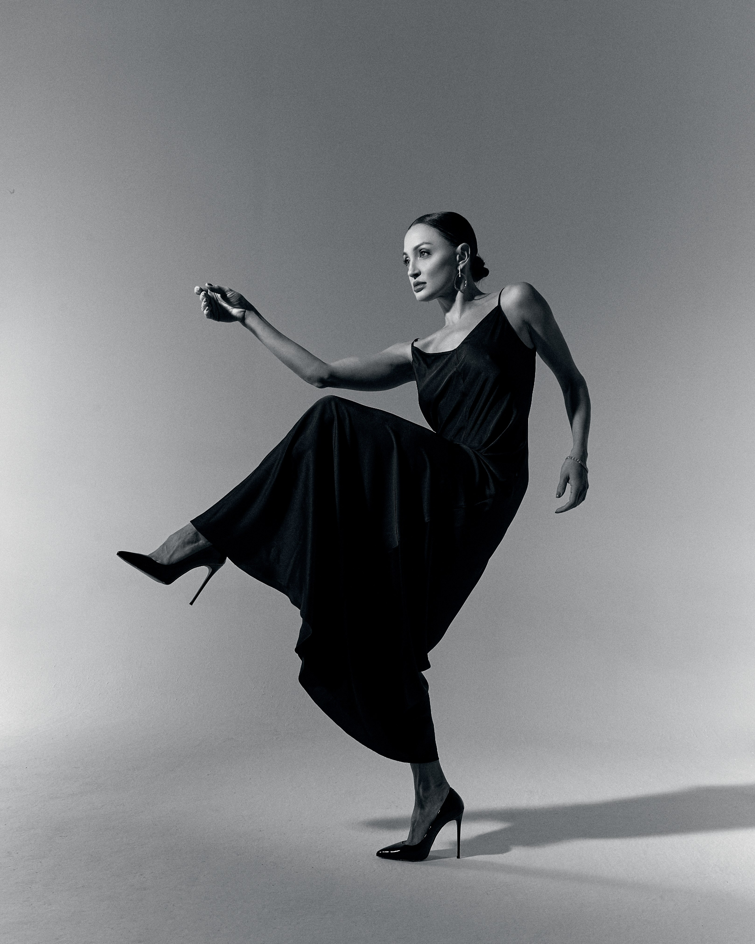 Lena Platonova. Фотограф Sasha Saunder