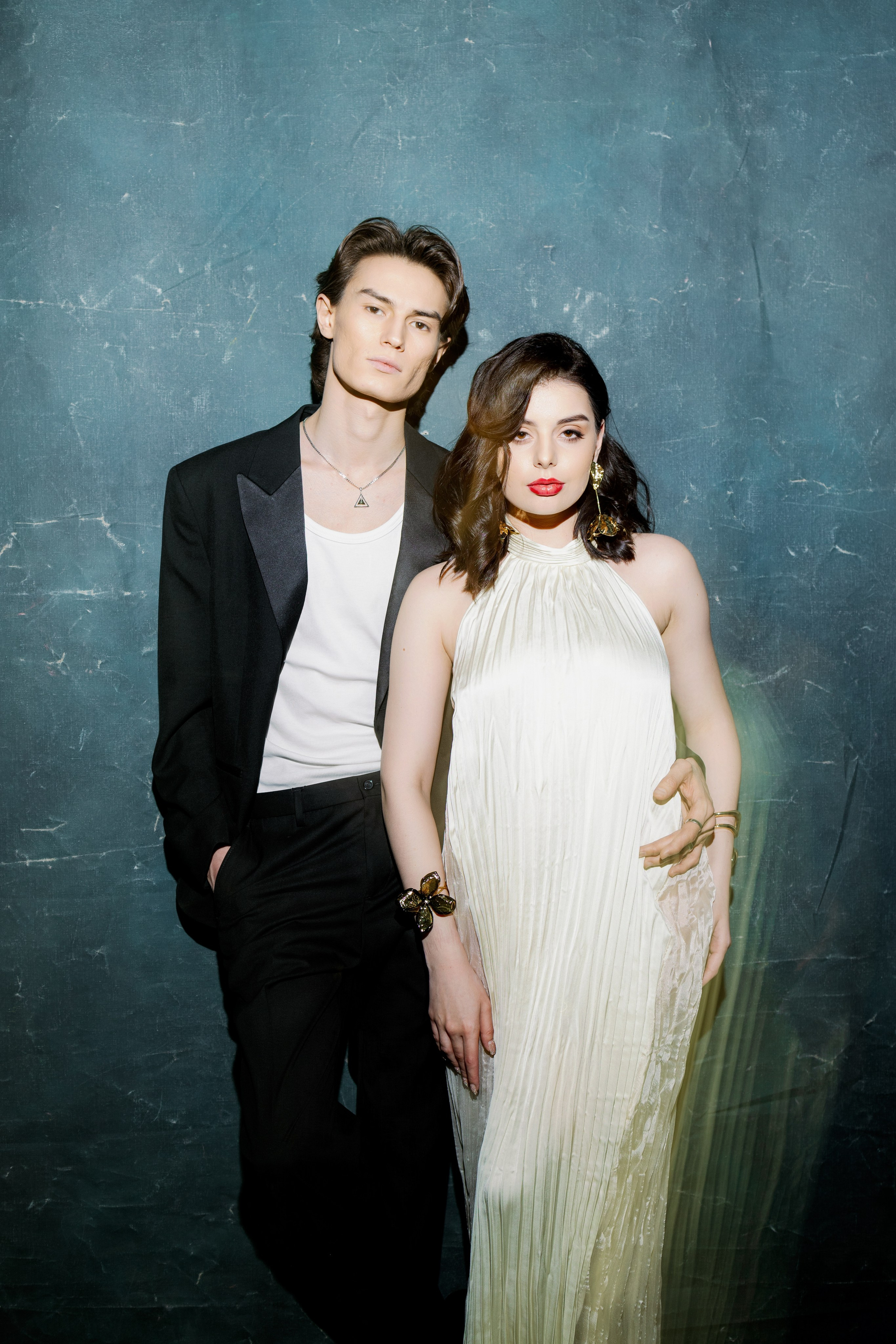 Blue sky. Shakhmanoff.kz