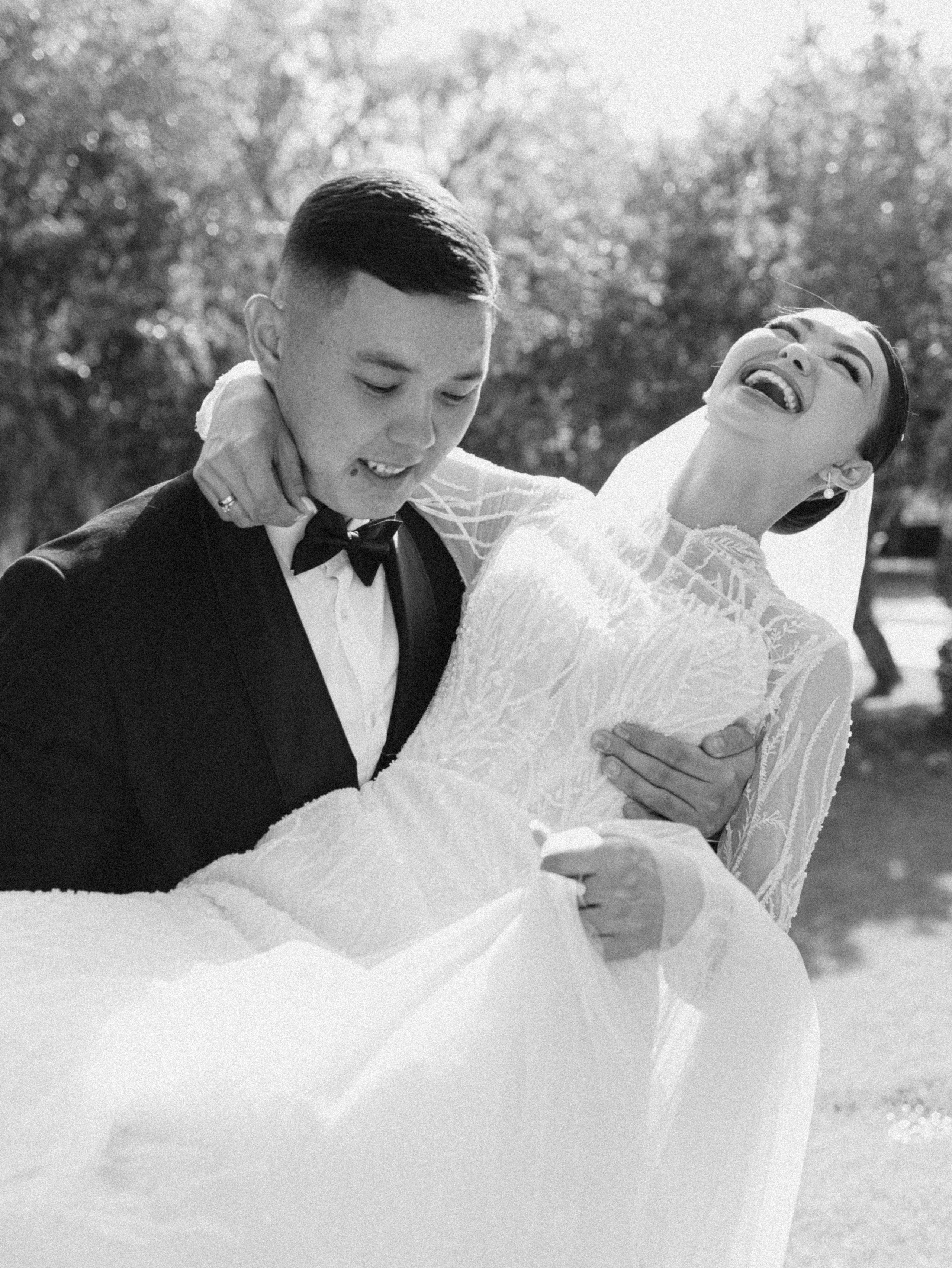 Erasyl & Sabina. Shakhmanoff.kz