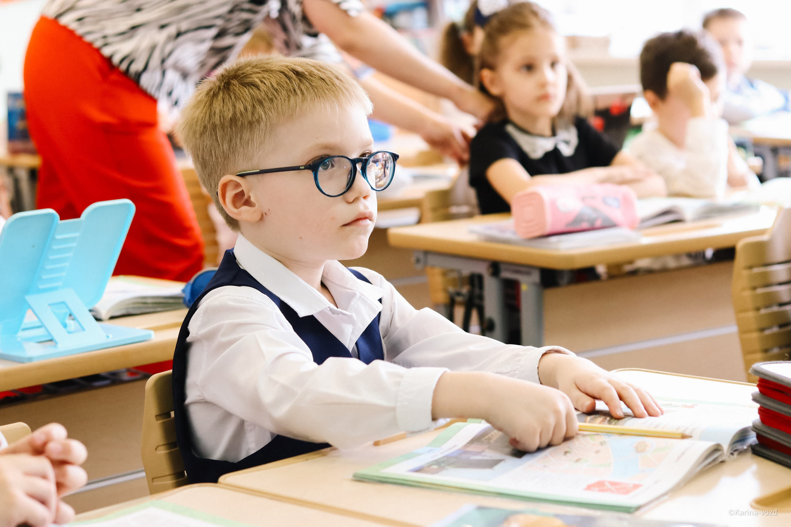 Один день из жизни младшеклассников. Репортажный фотограф в Москве и Зеленограде Karina-vozd