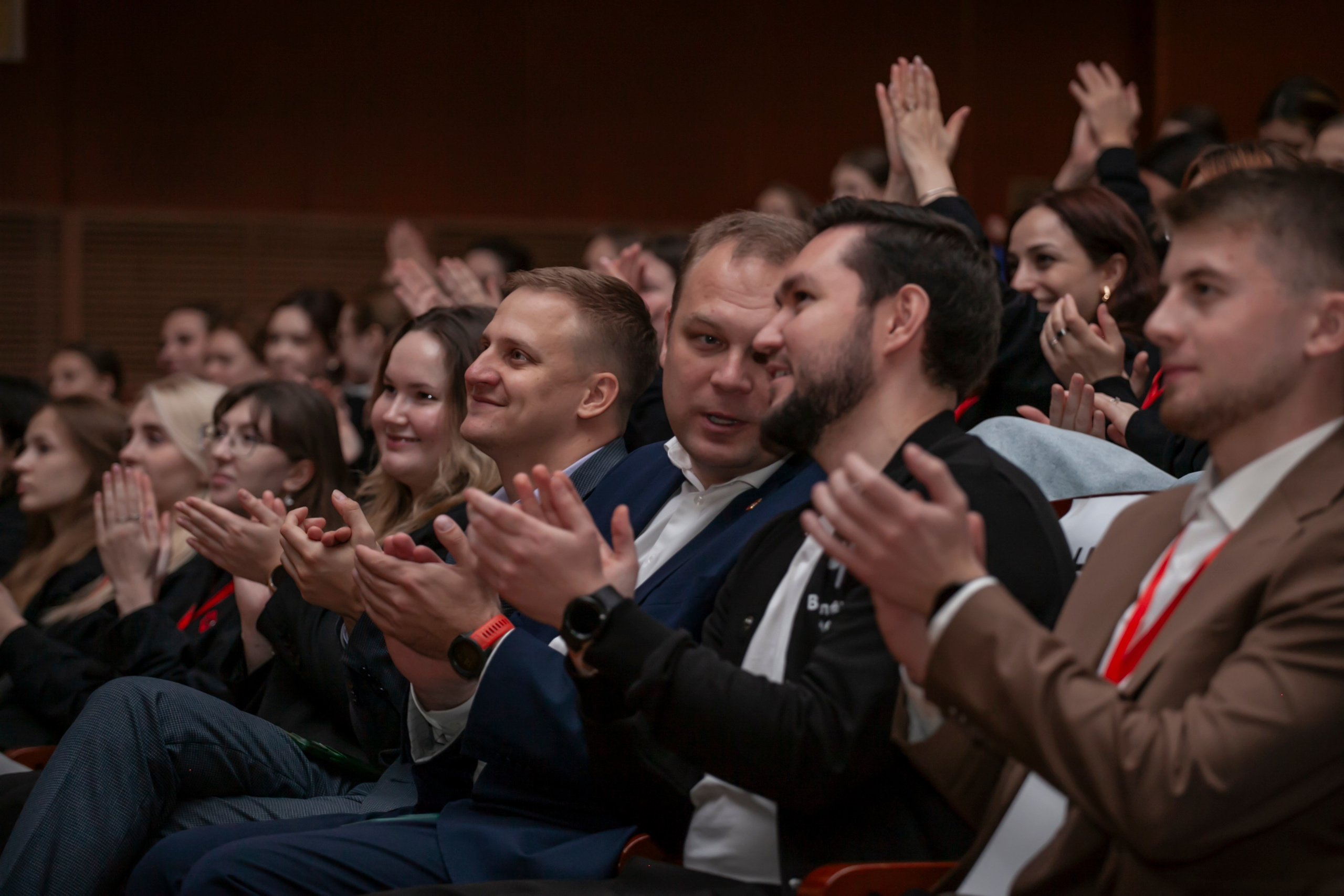 Медики-Волонтеры. Всероссийская Конференция. 17.10.2025. Репортажная и студийная съёмка в Челябинске — Захар Стеничкин