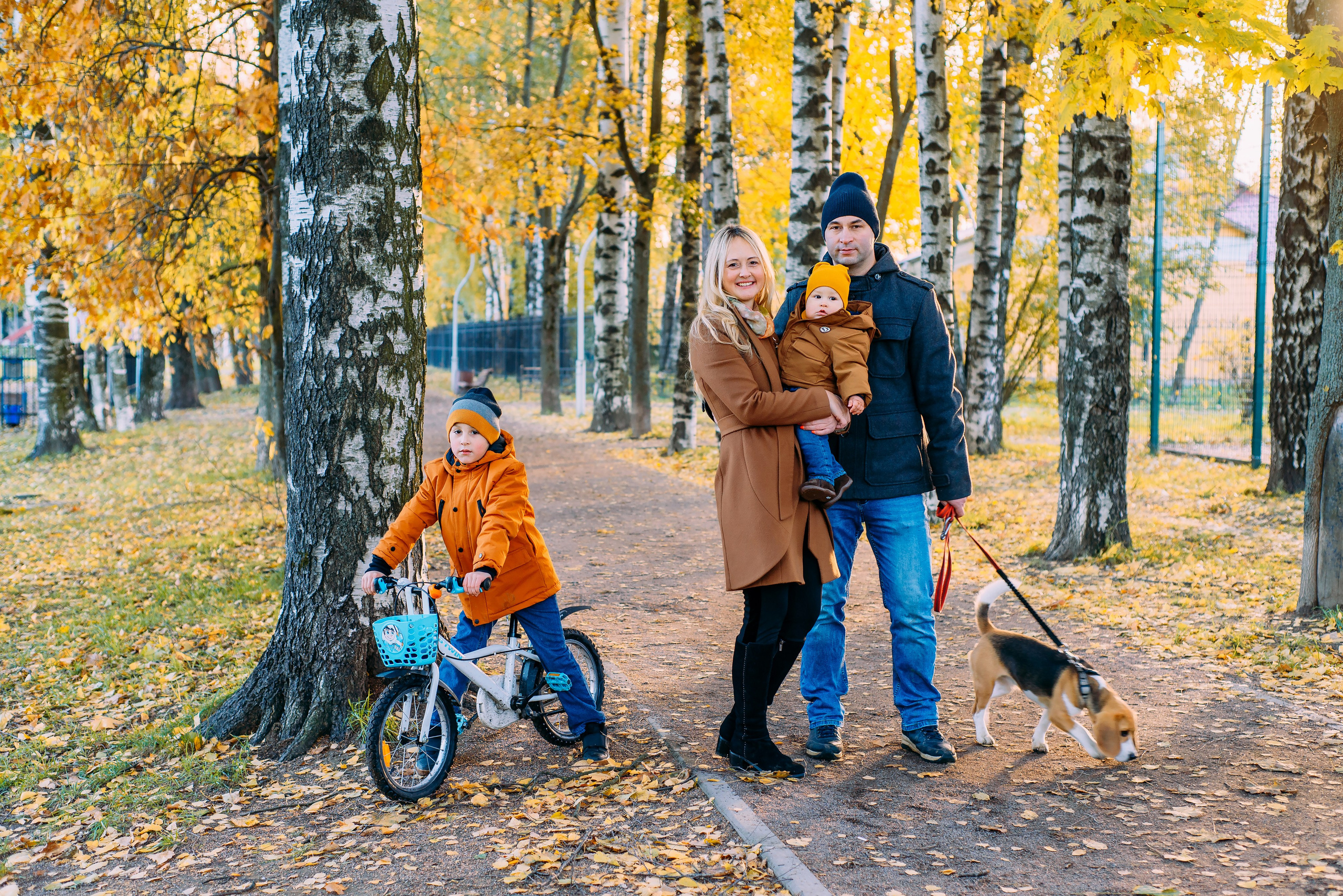 Ольга с семьей. Осенняя серия. Детский и семейный фотограф Эльмира Веселова