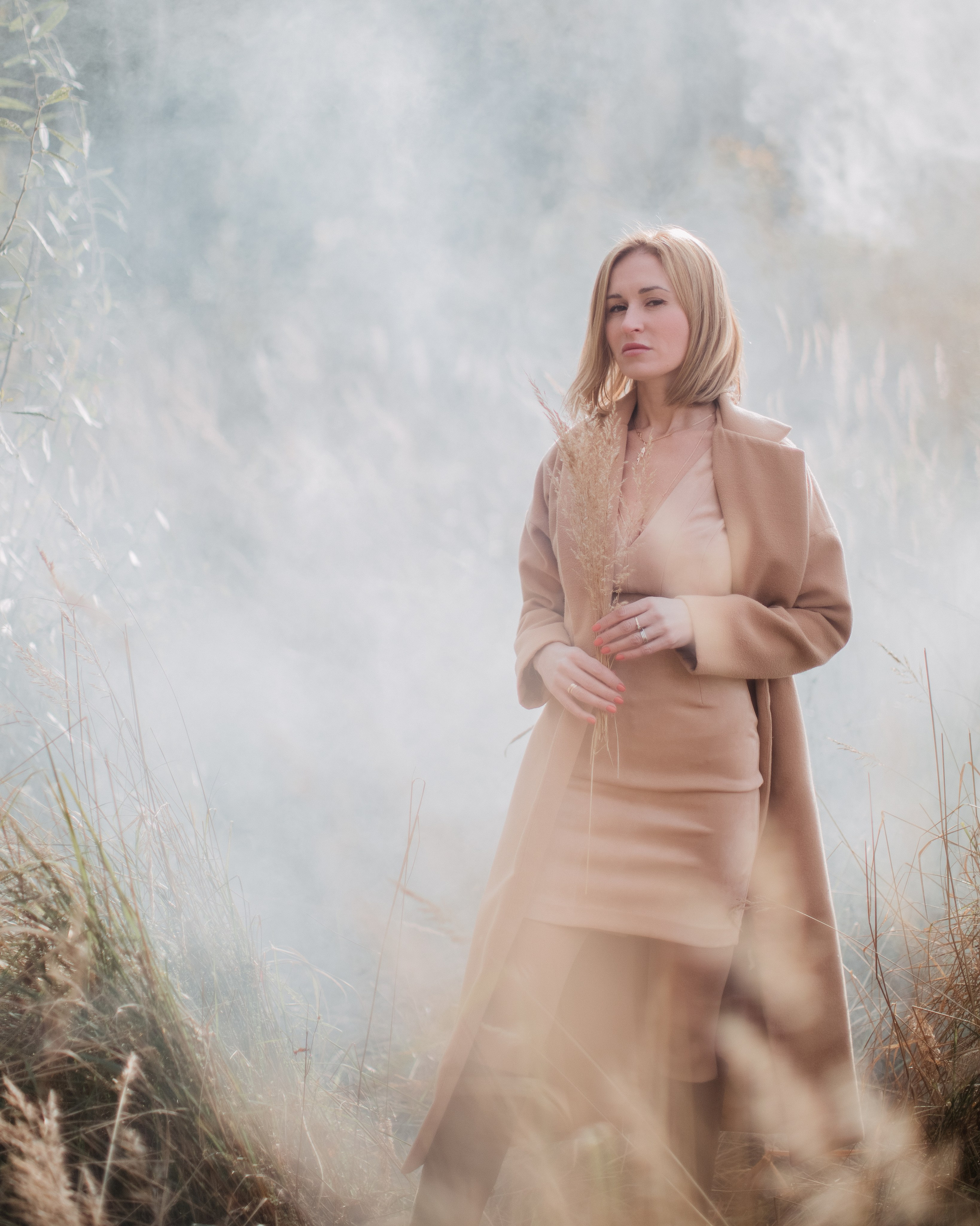 Улица & природа. Модель Москва каталожная и творческая съемка Anna Antlers