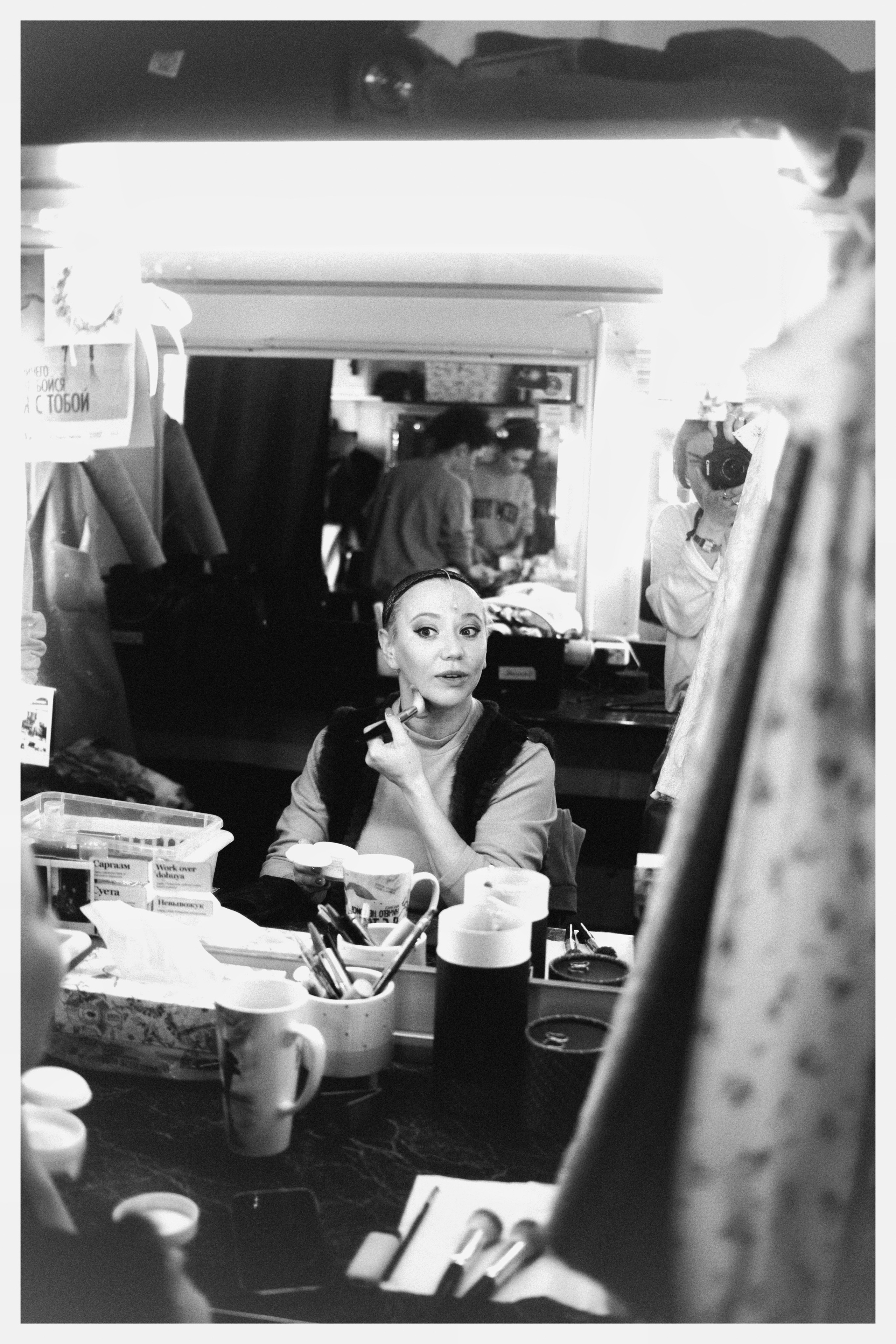 Theatre backstages. Portrait and backstage photographer Nina Crane