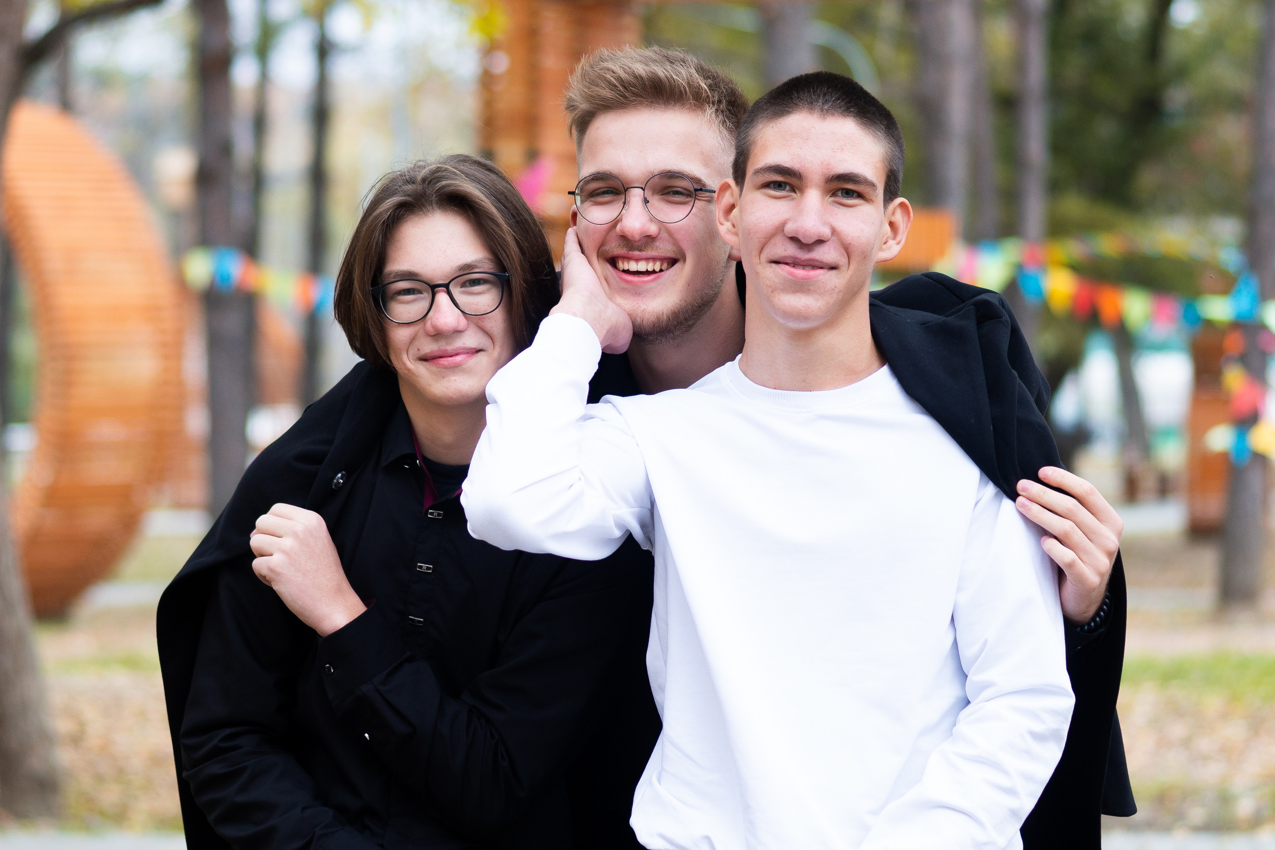 Осень. Старшая школа. Выпускники 2025 года. Выпускные Альбомы и Фотосессии п. Кавалерово