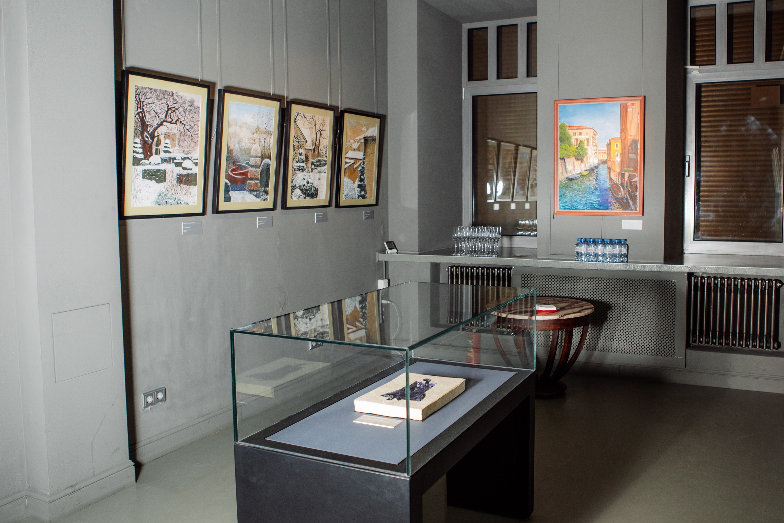 ВЫСТАВКА SNEG GALLERY. Репортажный фотограф Москва (детские праздники, квизы, концерты, дни рождения, свадьбы)