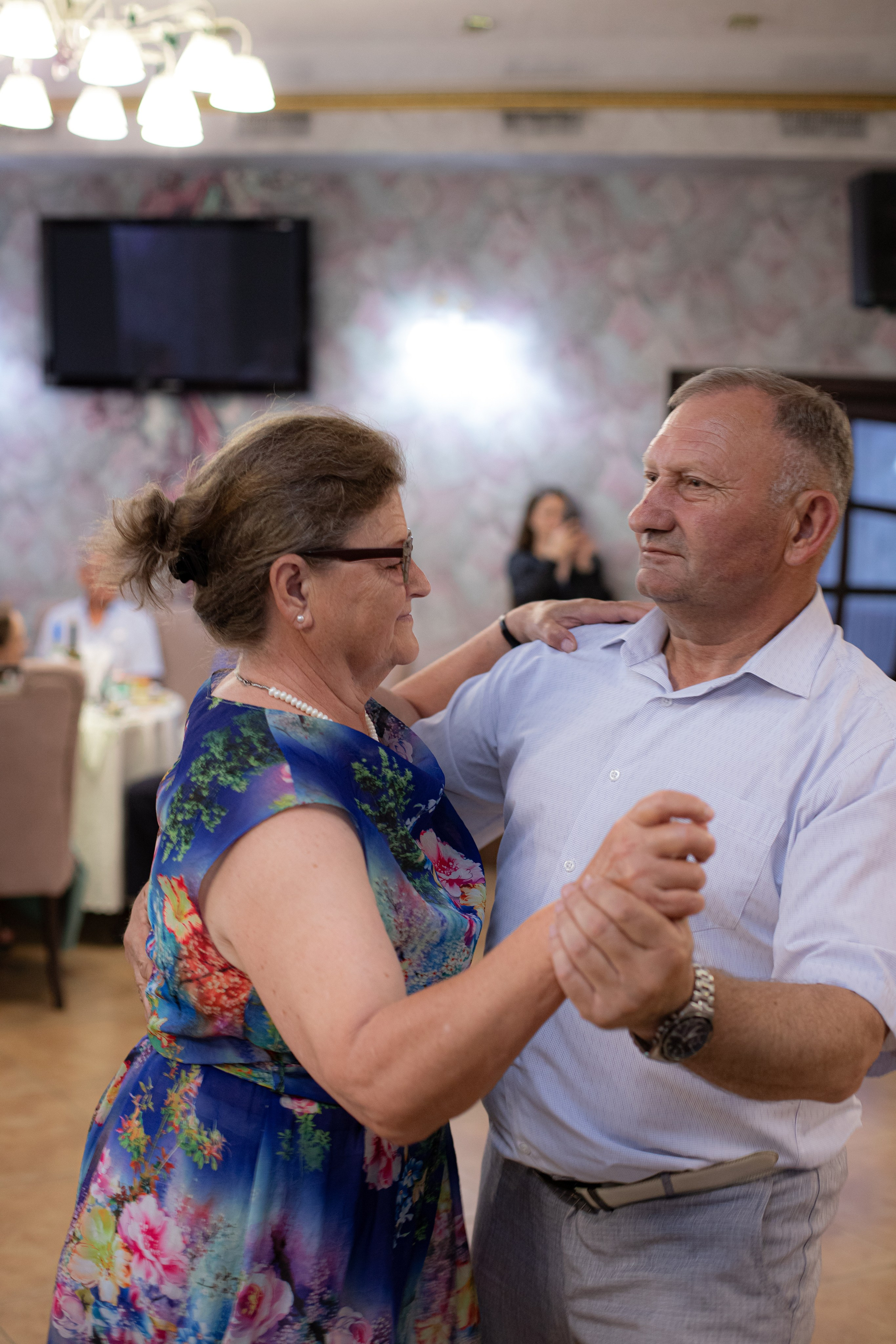 OKSANA BIRTHDAY. Photokarish