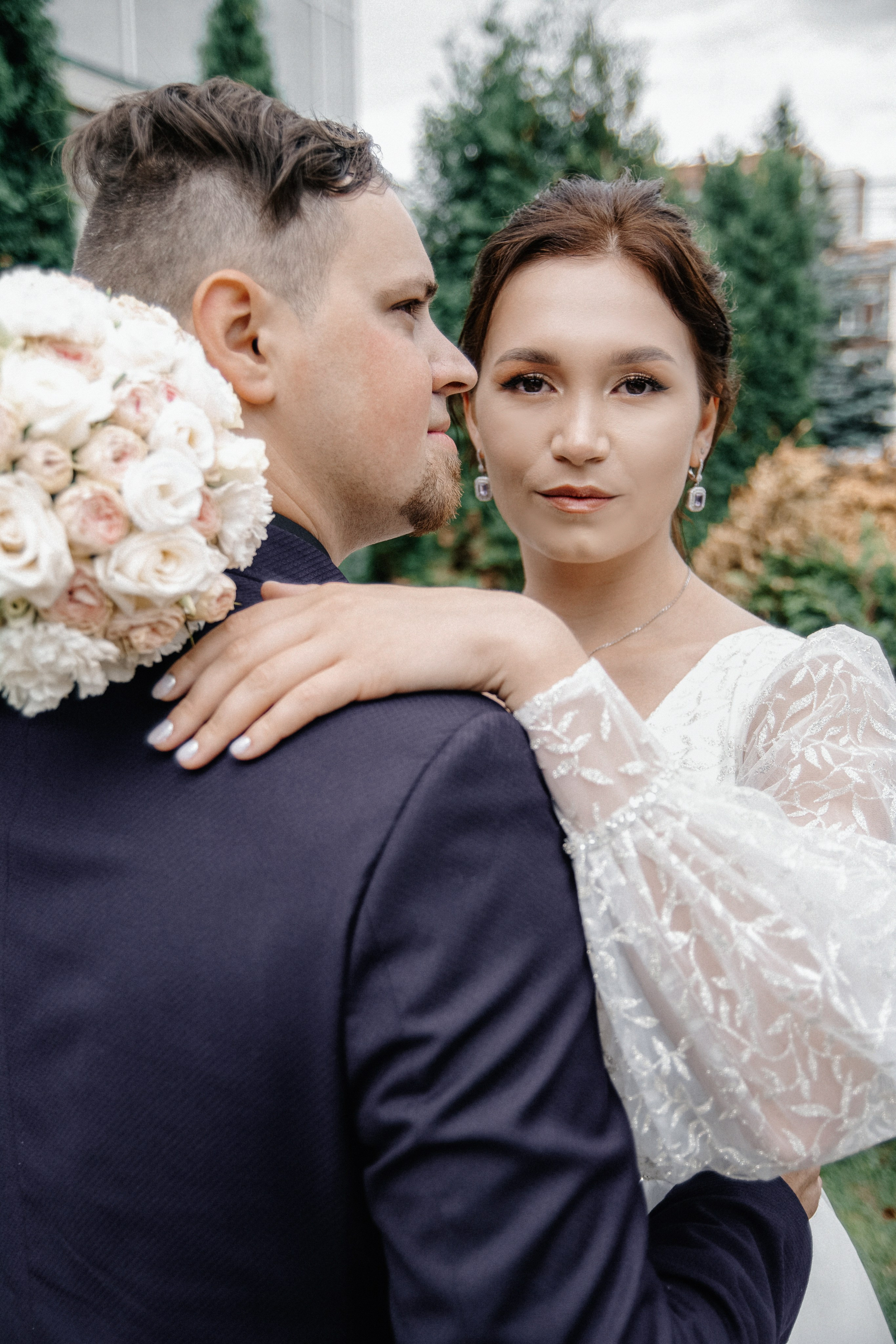 Свадебный фотограф в ДК Горького, Новосибирск | Яна Иванова. Семейный и свадебный фотограф в Новосибирске Иванова Яна