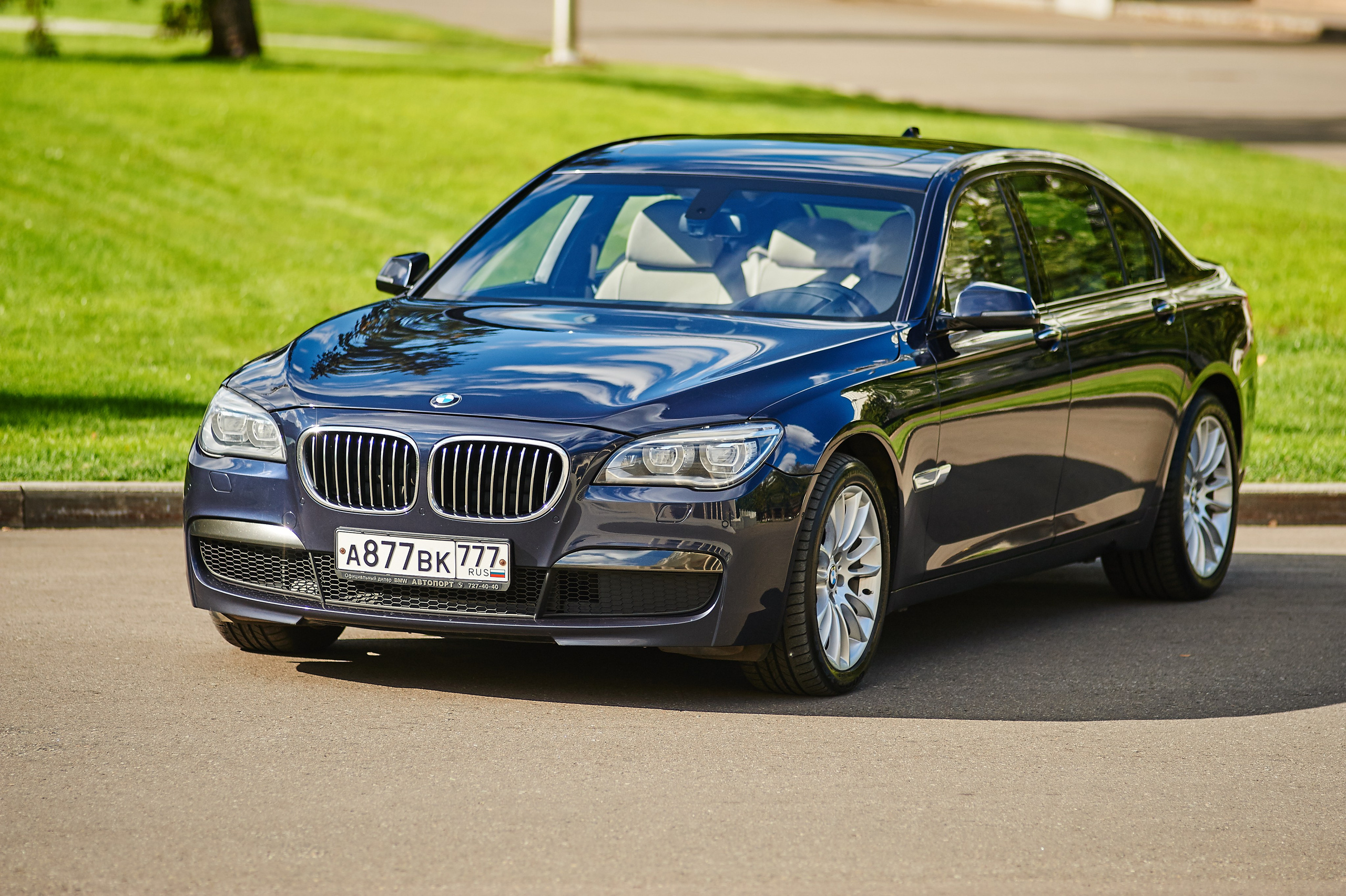 АВТОМОБИЛИ И СПЕЦТЕХНИКА. Www.apowerstudio.com