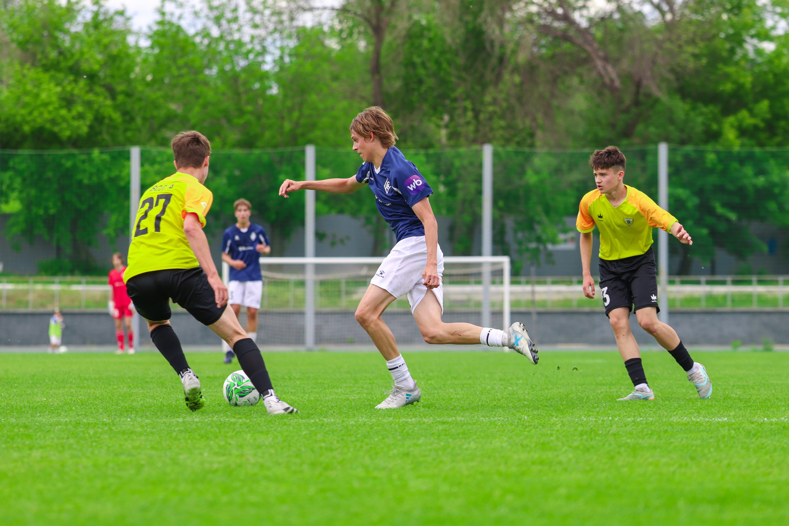 Юношеская футбольная лига Поволжье U-16. Крылья Советов — Волга