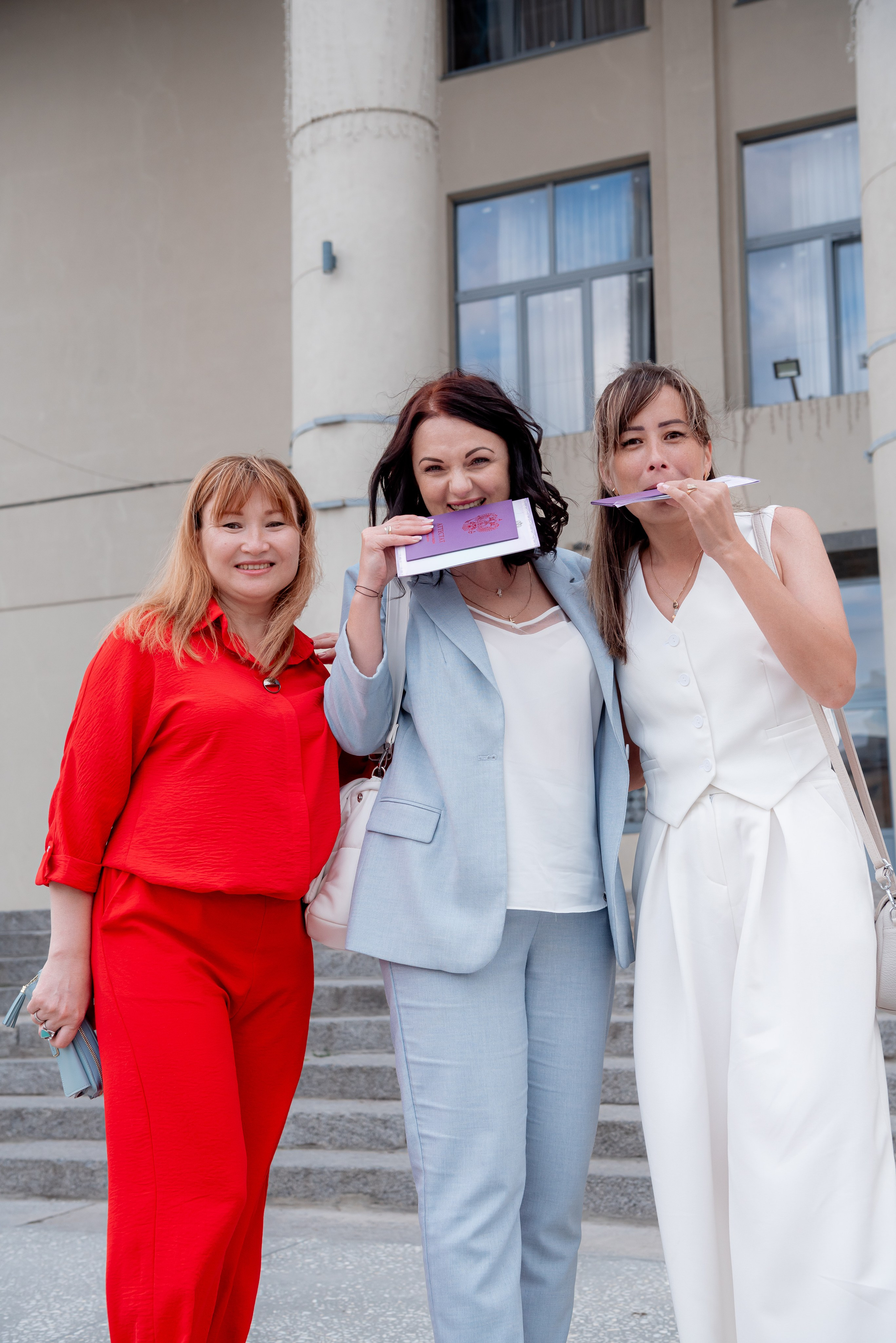 86 школа. Вручение. ДК Тракторозаводского района. Фотограф в Волгограде и Волжском Александр Горбань