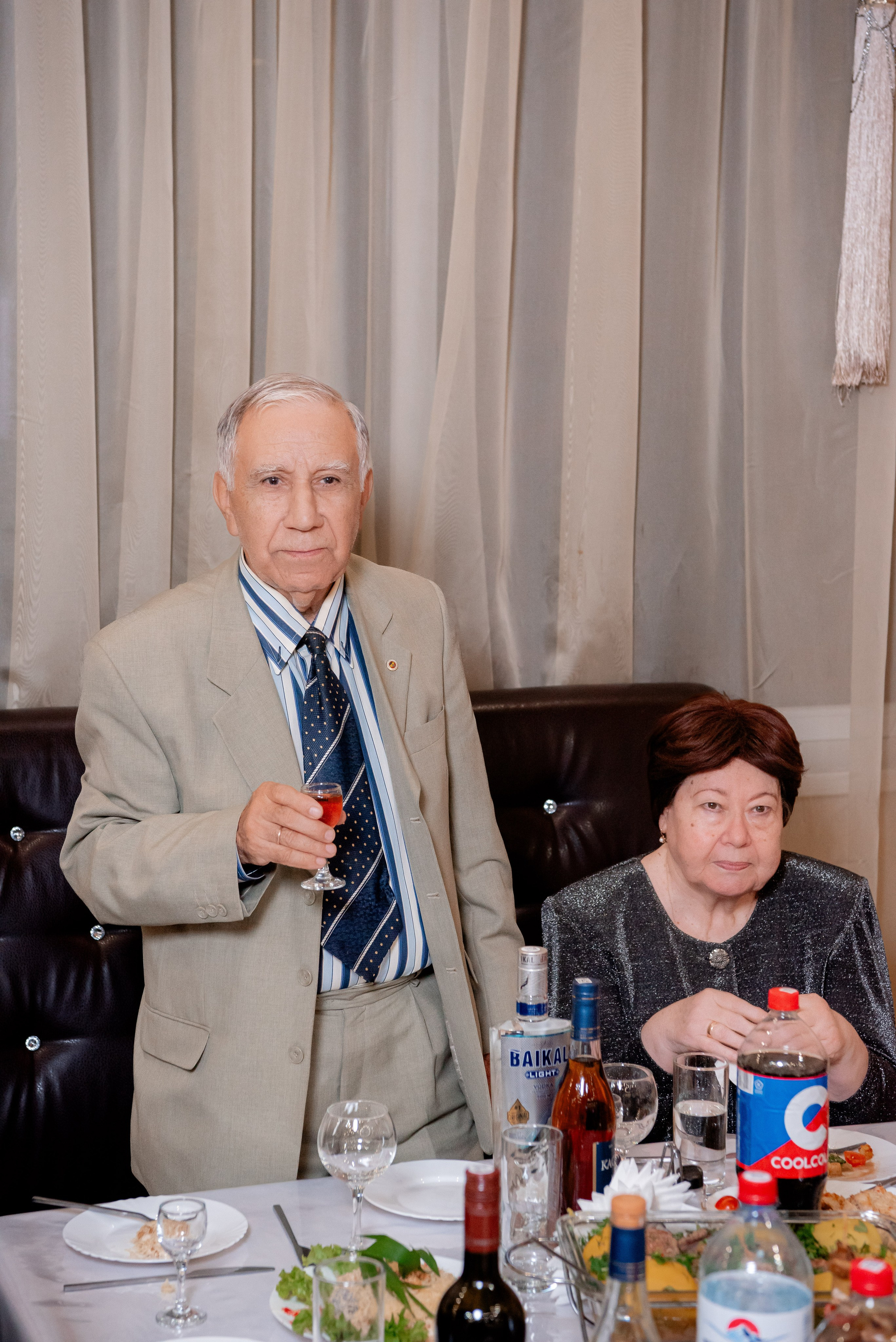 Юбилей в кафе Леопард. Фотограф в Волгограде и Волжском Александр Горбань