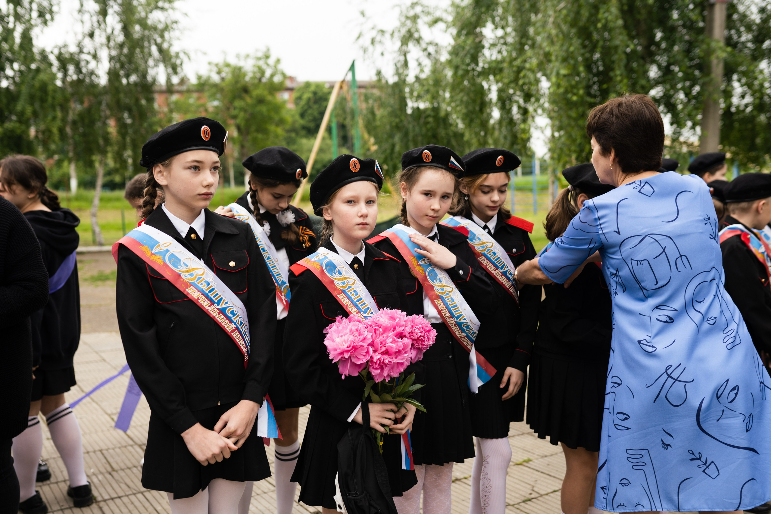 Последний звонок (СШ 77). Выпускные альбомы «Поколение» в городе Краснодар