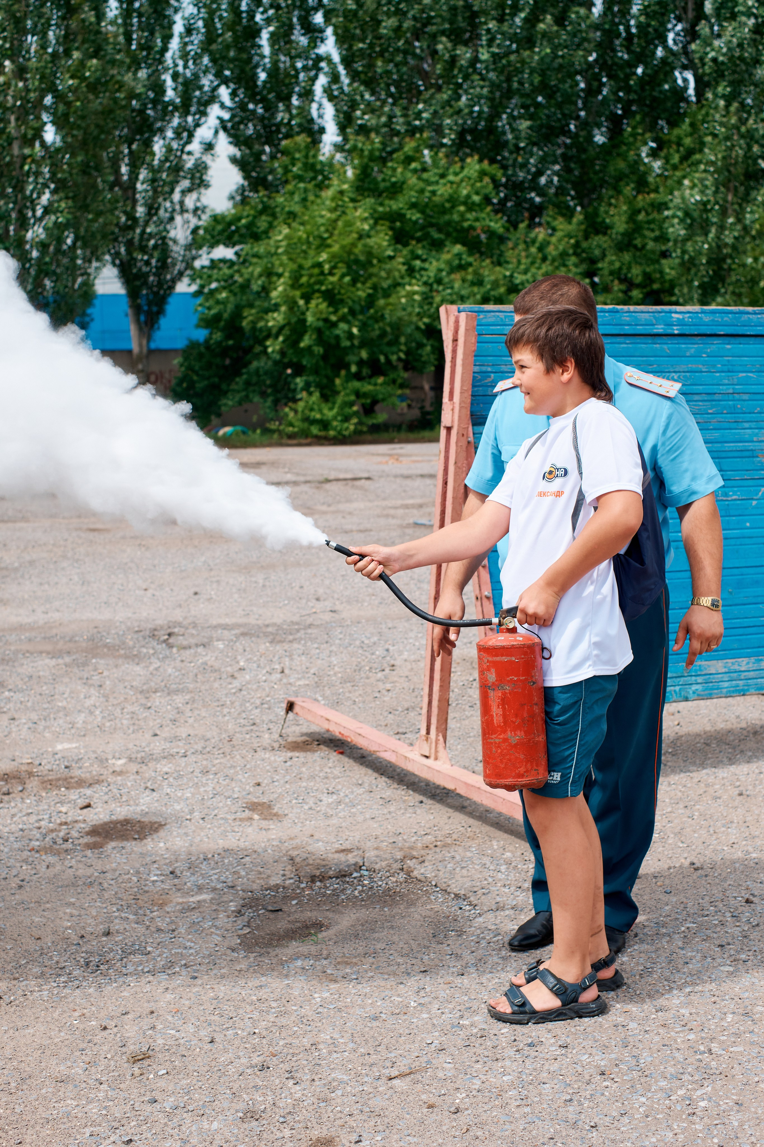 Детский лагерь ДЮНА. Поход в «Пожарно-спасательную часть № 22». Фотограф Таганрог Анна Трайжон