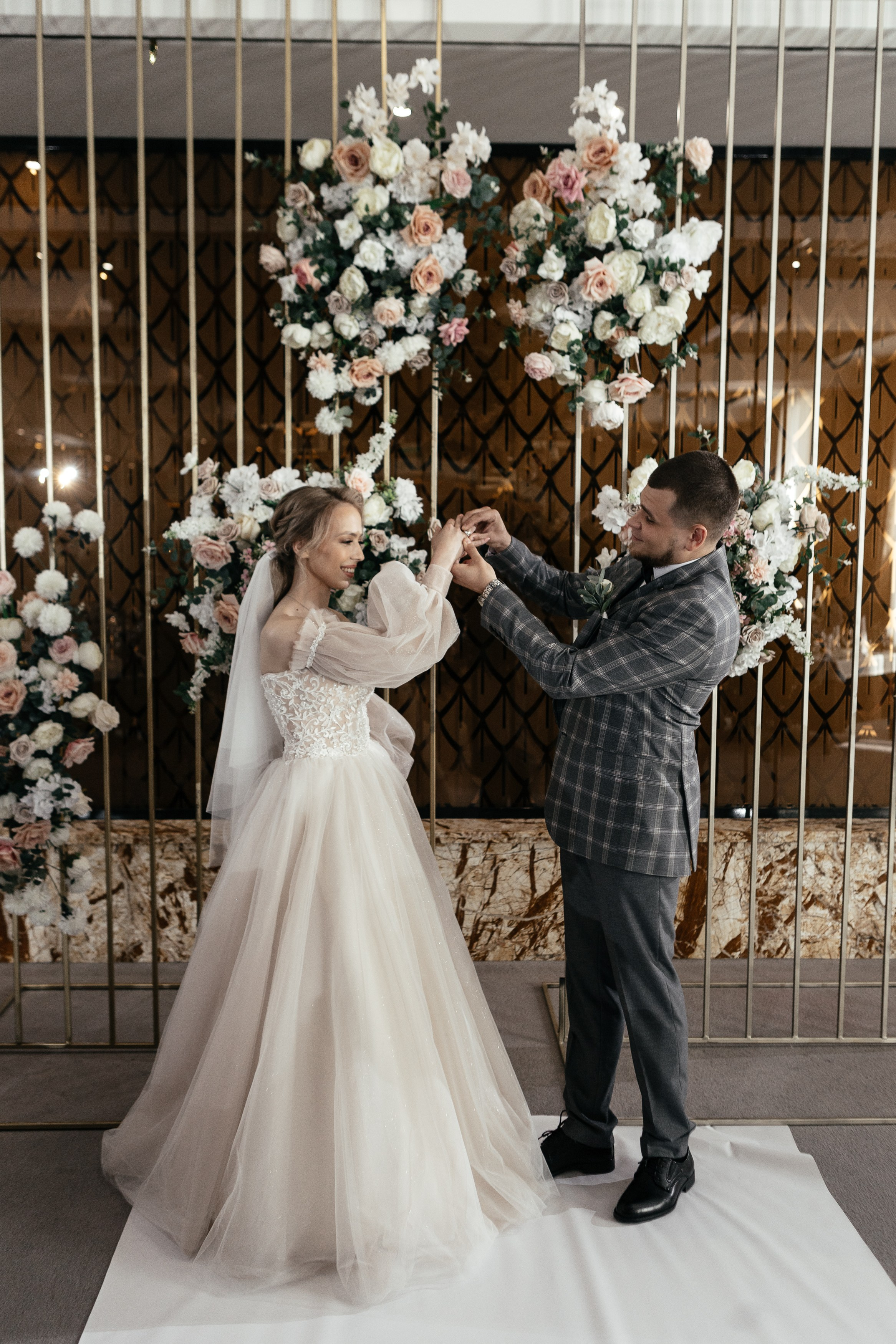 Свадебный фотограф Уфа — Руслан ГабдлисламовЖивые эмоции, красивые кадры, воспоминания на всю жизнь.Работаю по всей Республике Башкортоста. Свадебный фотограф Уфа Руслан Габдлисламов