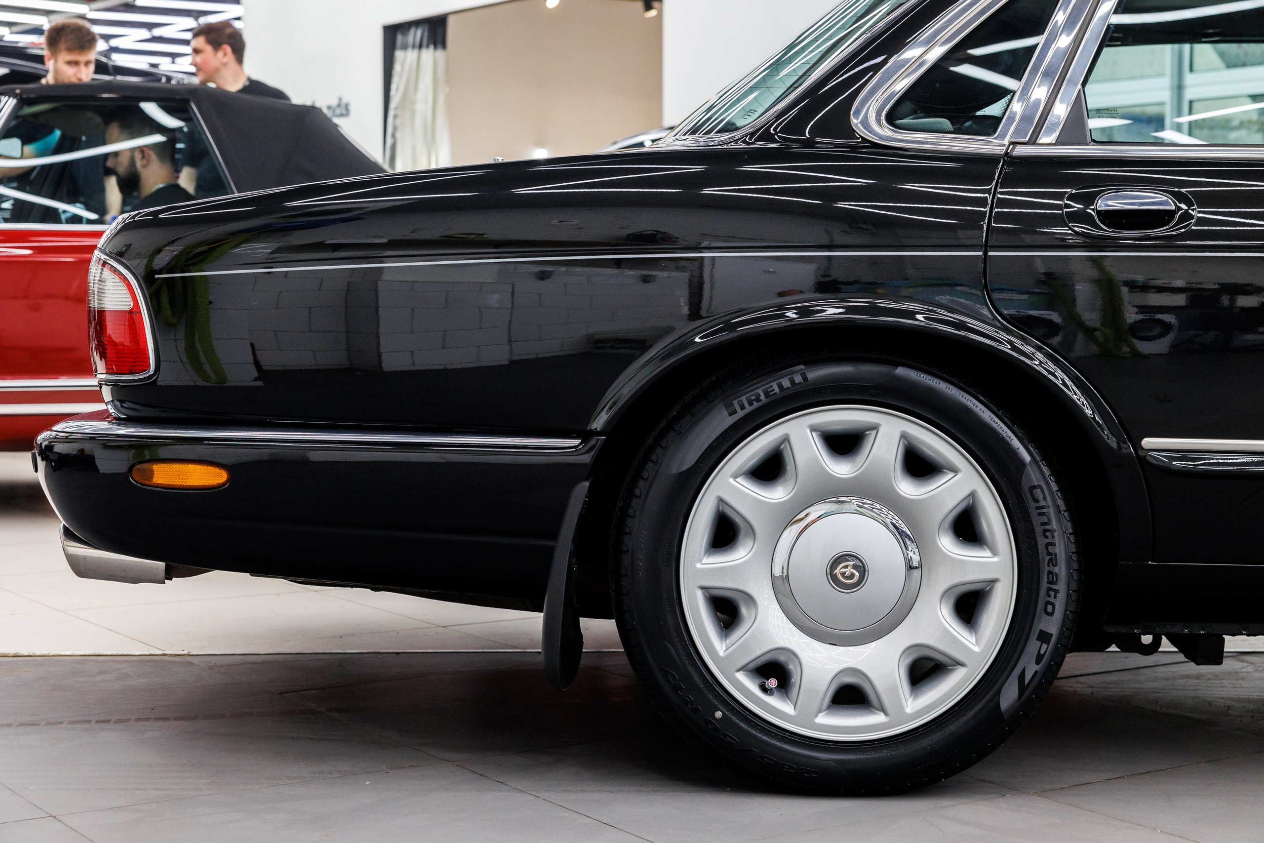 Автомобильная фотосъёмка Daimler Xj8. Фотограф Сергей Лукьянов @xapeton_photo Москва