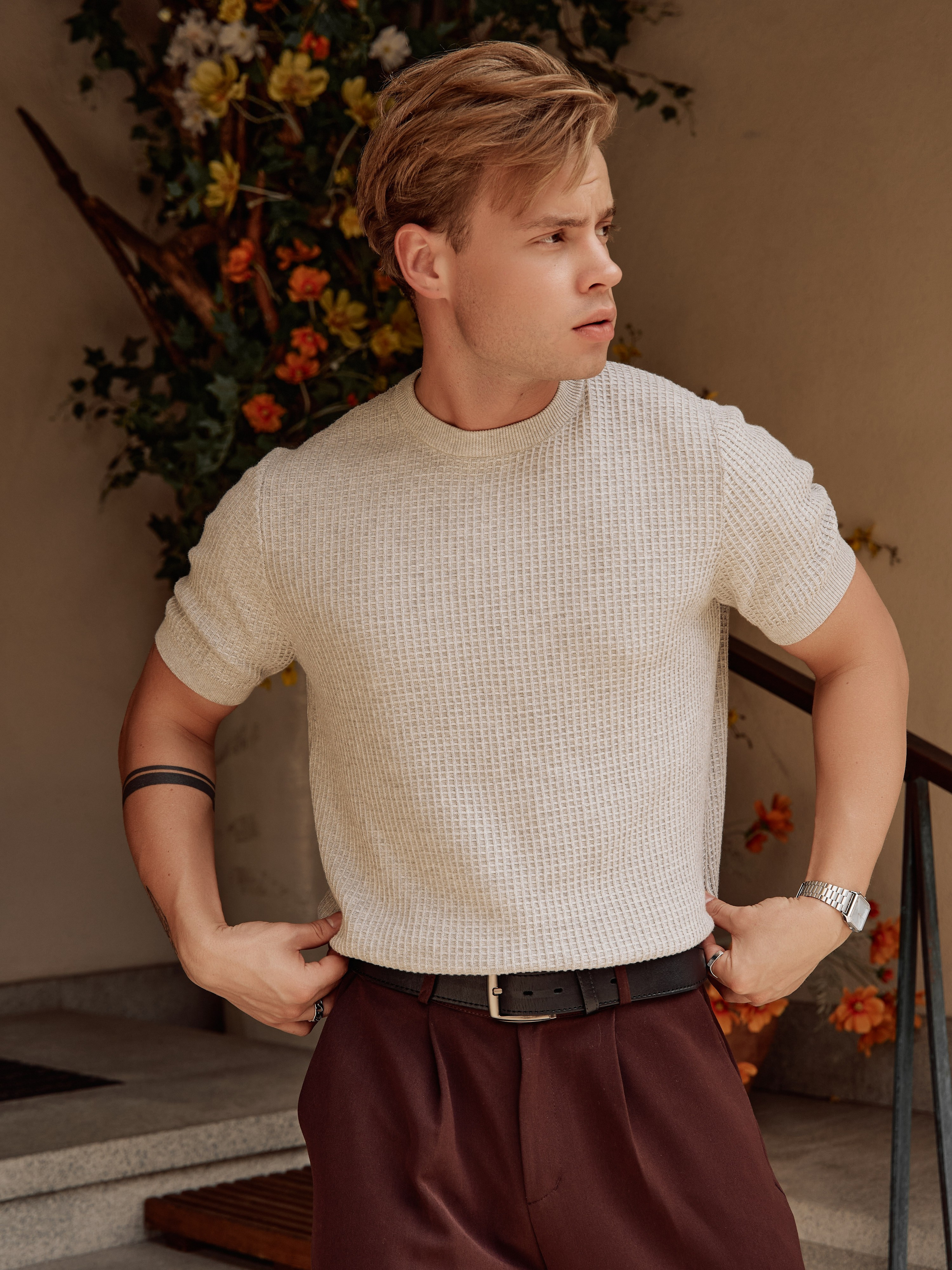 Футболки. Фотограф для маркетплейсов в Москве