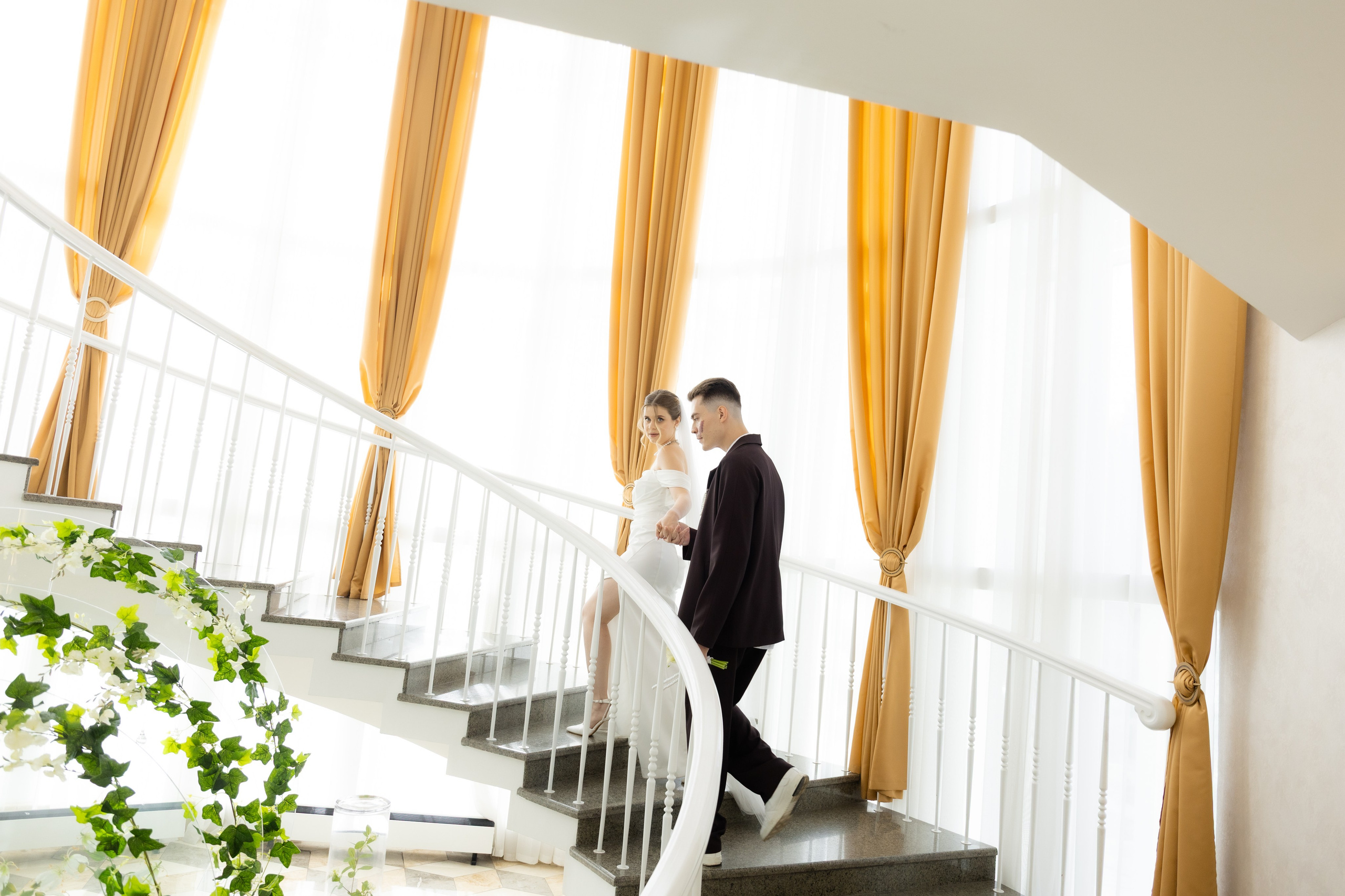 L | V. Свадебный и портретный фотограф в Новосибирске Любовь Исакова