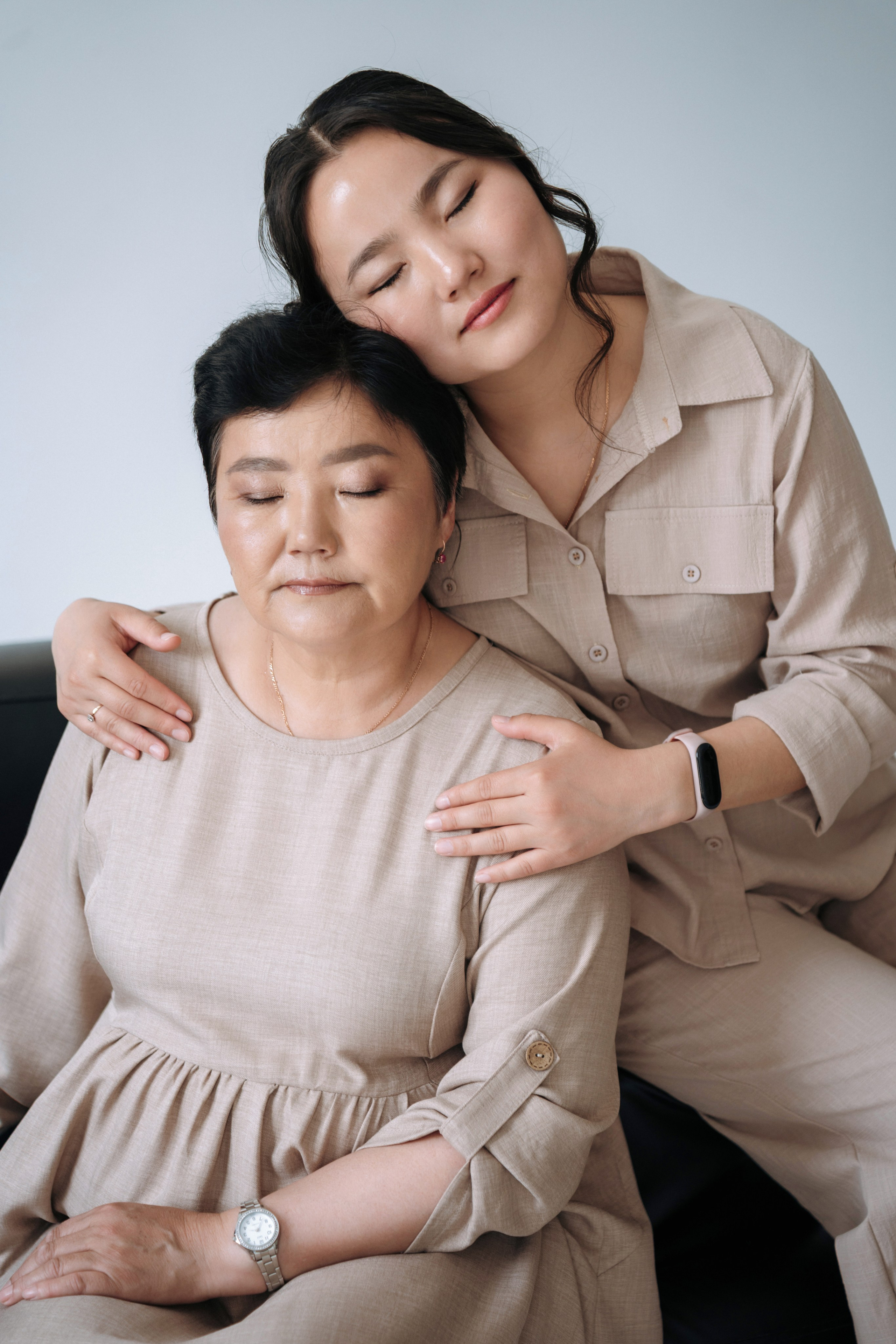 Валентина и Люда Галсановы. Фотограф Улан-Удэ