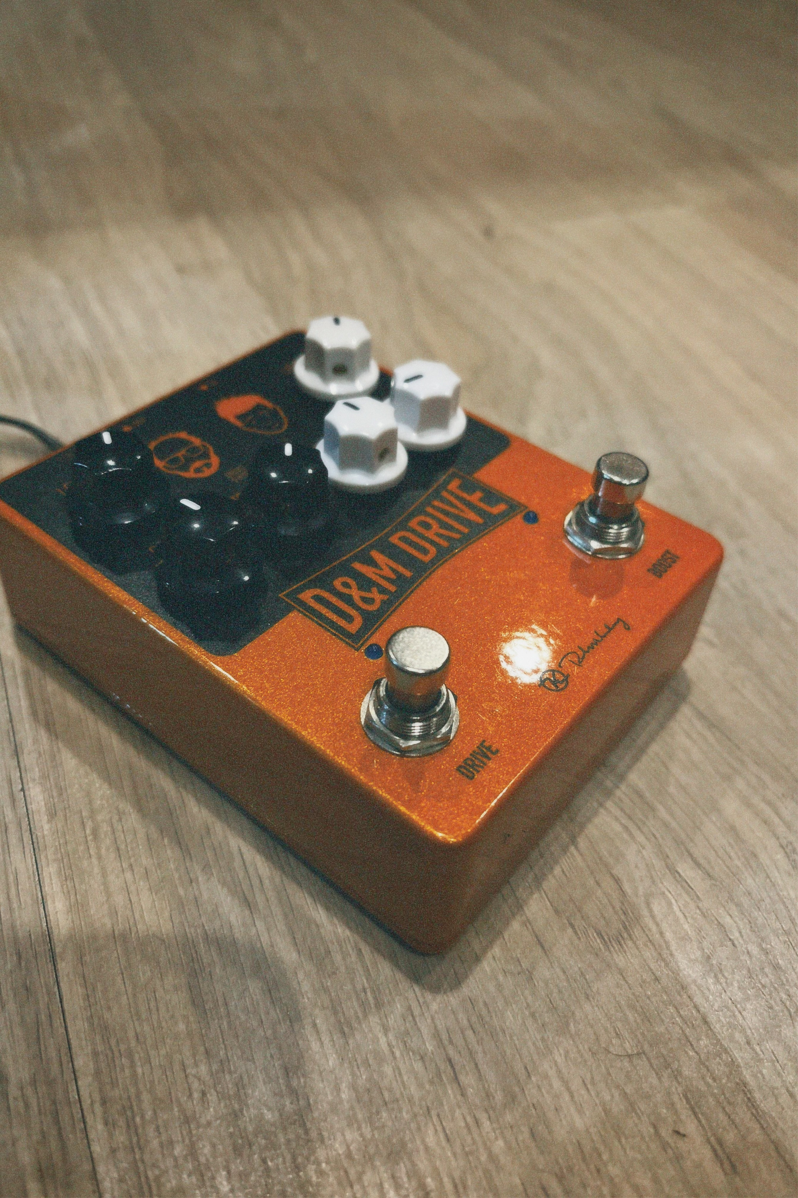 Голова Муэссы — запись гитар в студии Параметрика. Фотография для артистов