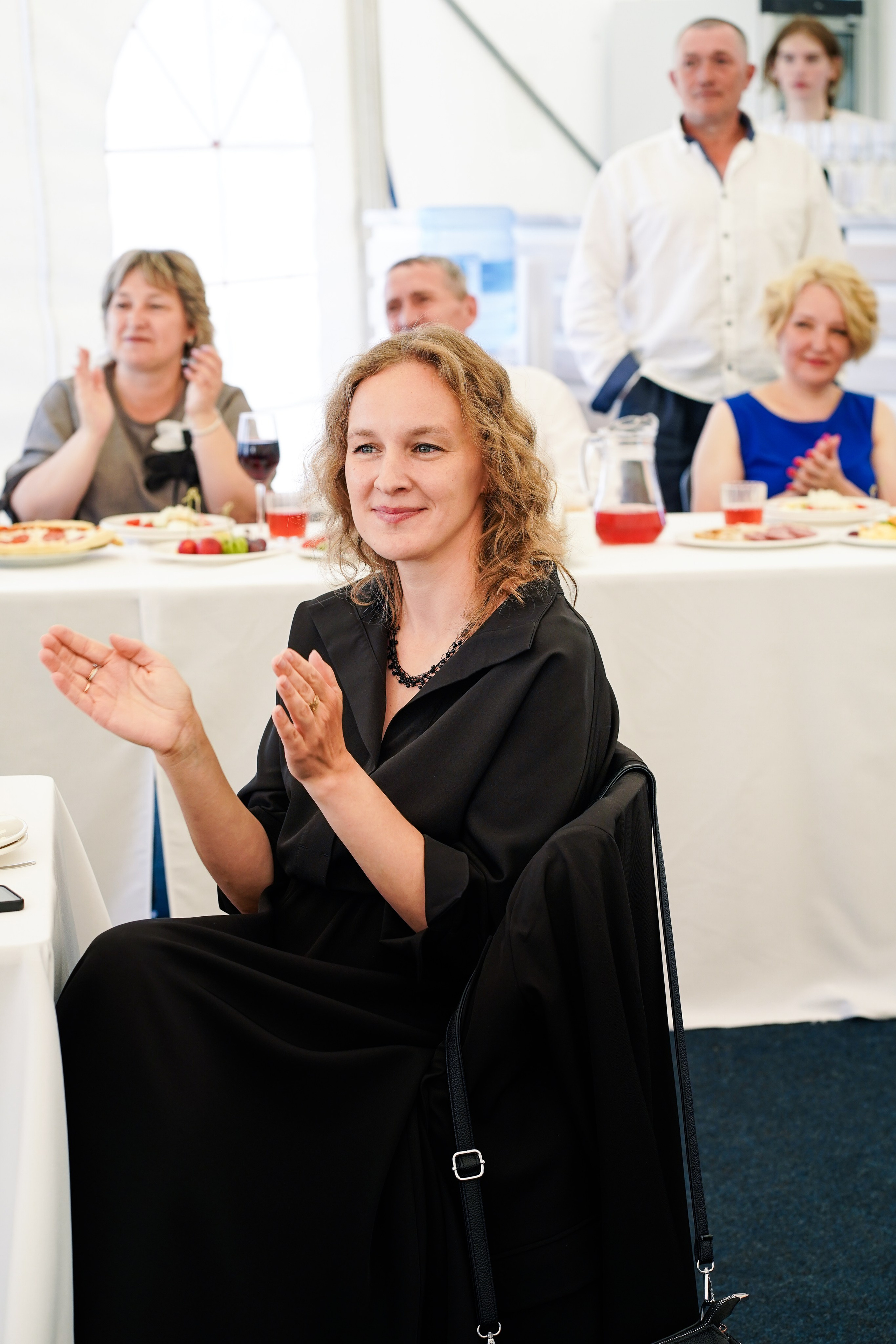 Выпускной 9 класса школа 19 в Коматек. Семейный и портретный фотограф в Екатеринбурге Анна Лобанова