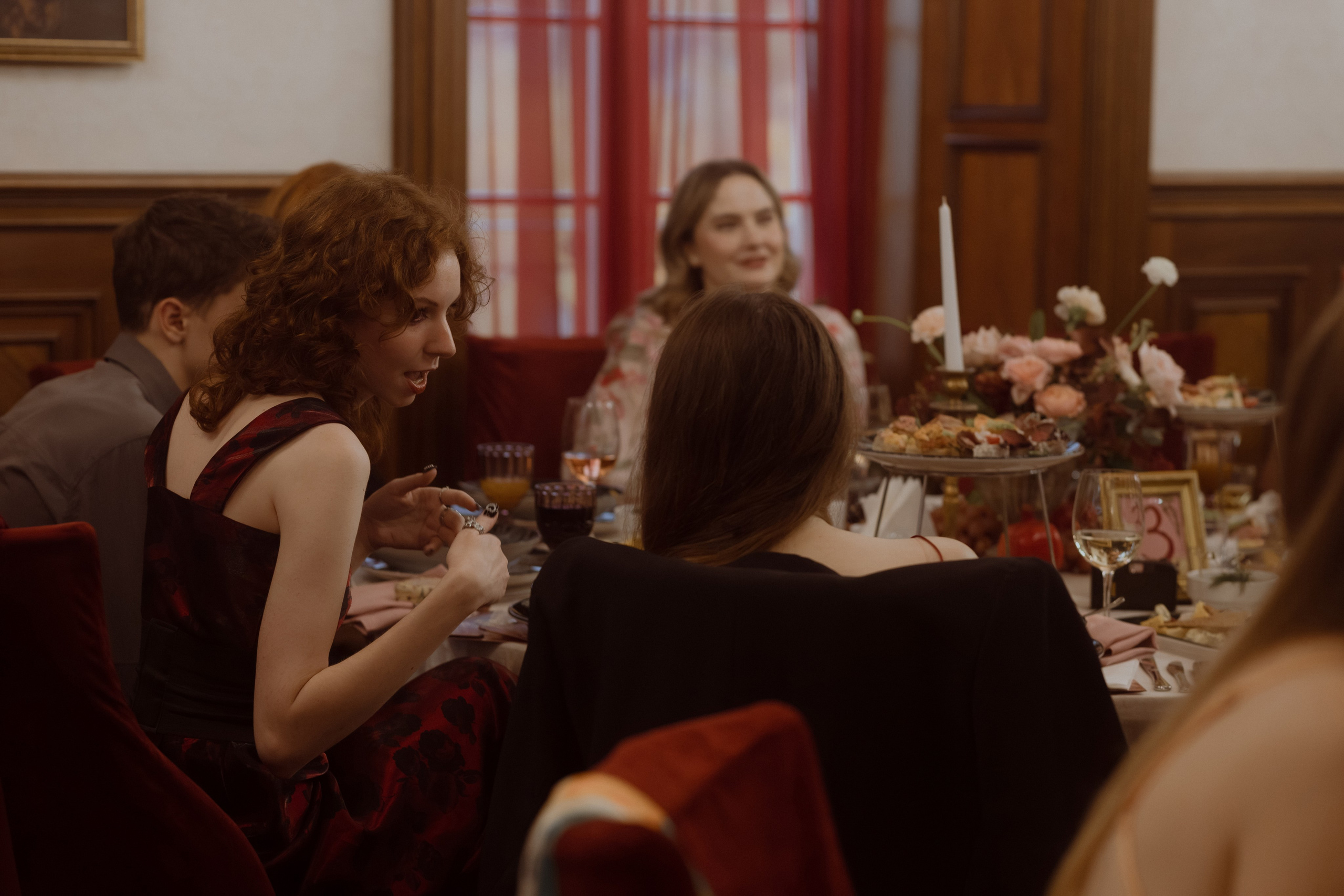 Welcome back to your own dinner party. Фотограф Лия Козловская Минск