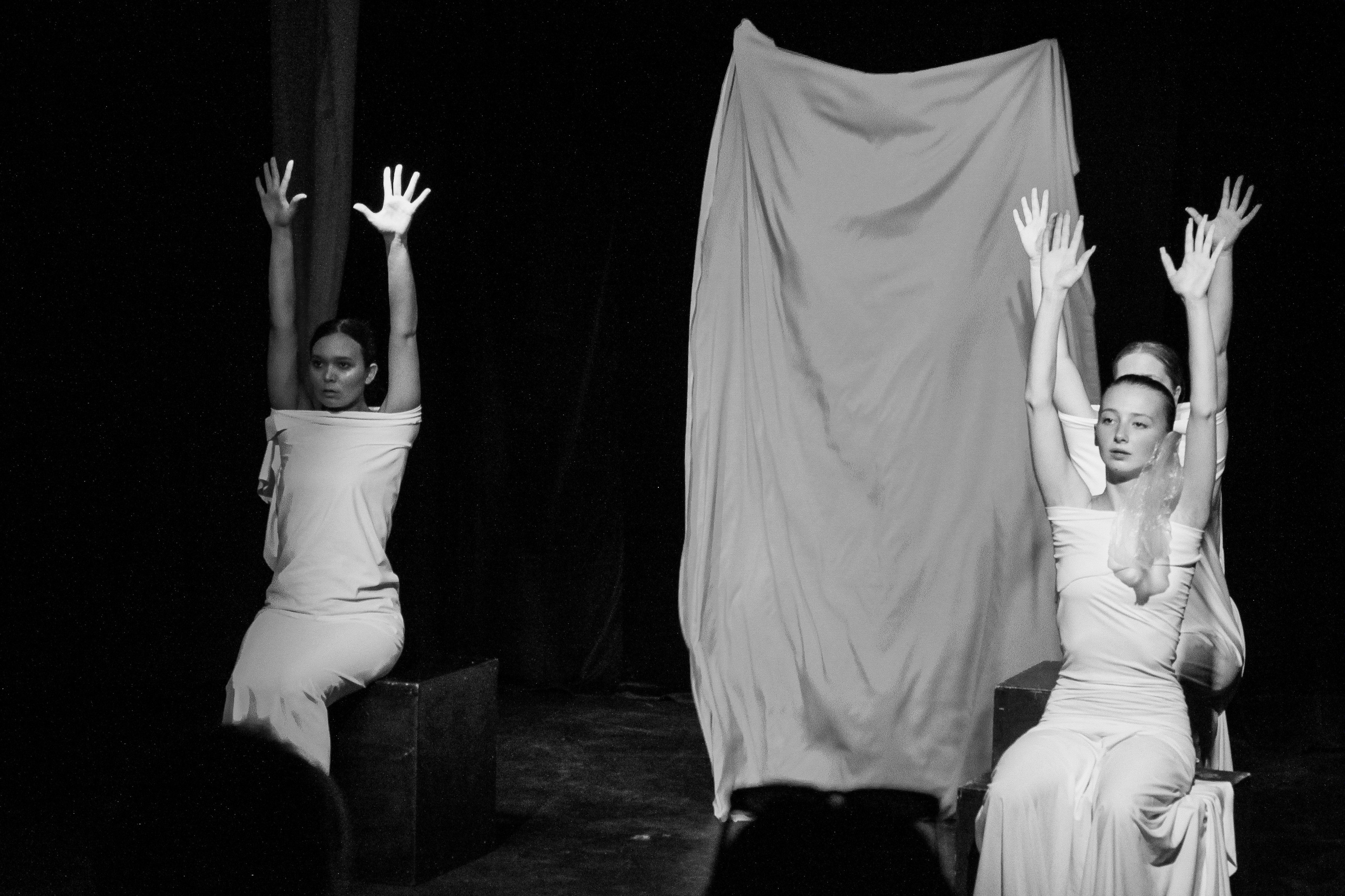 Показ ИСИ РТП 3 курс 2023 г. Портретный и художественный фотограф в Москве