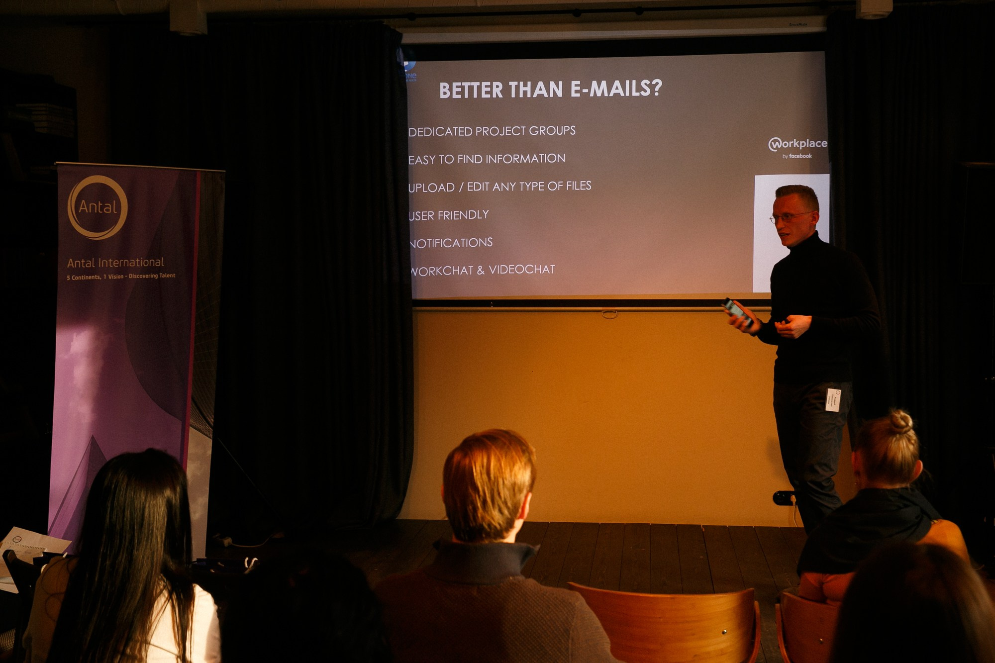 «КНИГИ И КОФЕ». Рабочая сторона — бизнес портрет и репортаж в Санкт-Петербурге