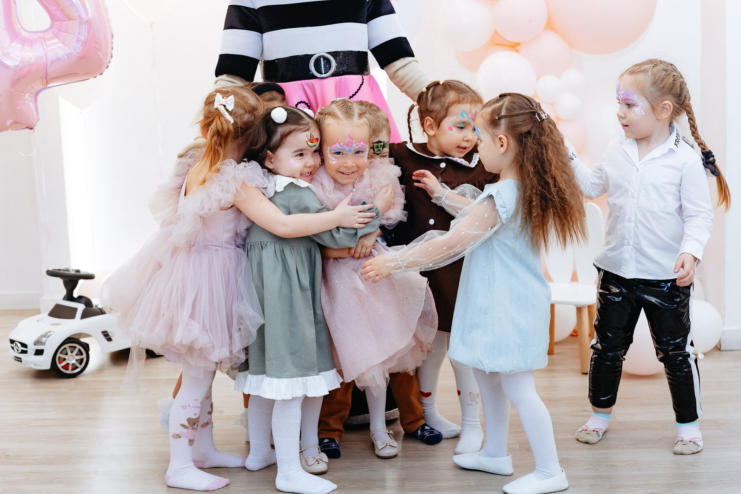 День рождения Ксюши. Свадебный и семейный фотограф в Челябинске. Аврамец Анна