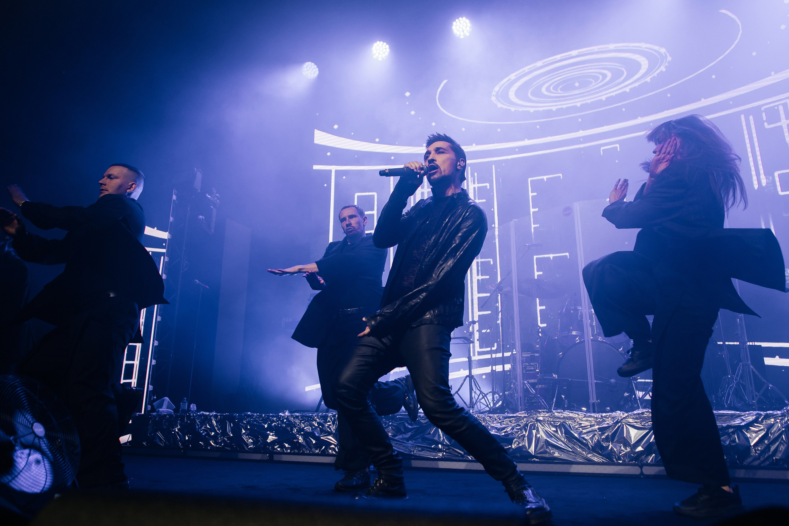 Loft Holl 2500 человек. Фотограф в Москве Дмитрий Жарков